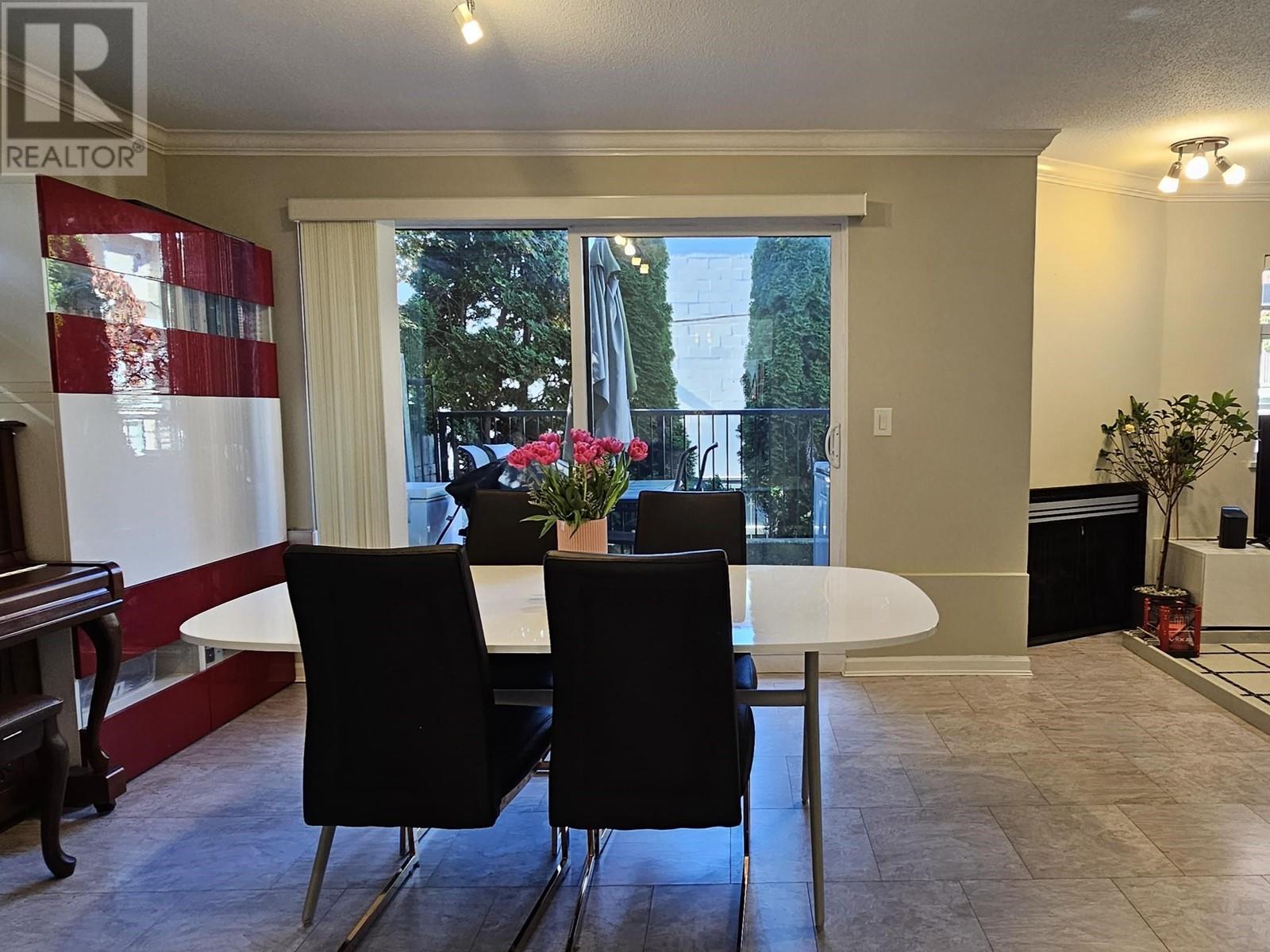 28 888 W 16th Street, North Vancouver, British Columbia  V7P 1R3 - Photo 14 - R2821170