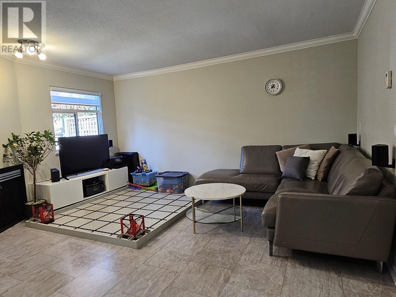 28 888 W 16th Street, North Vancouver, British Columbia  V7P 1R3 - Photo 7 - R2821170