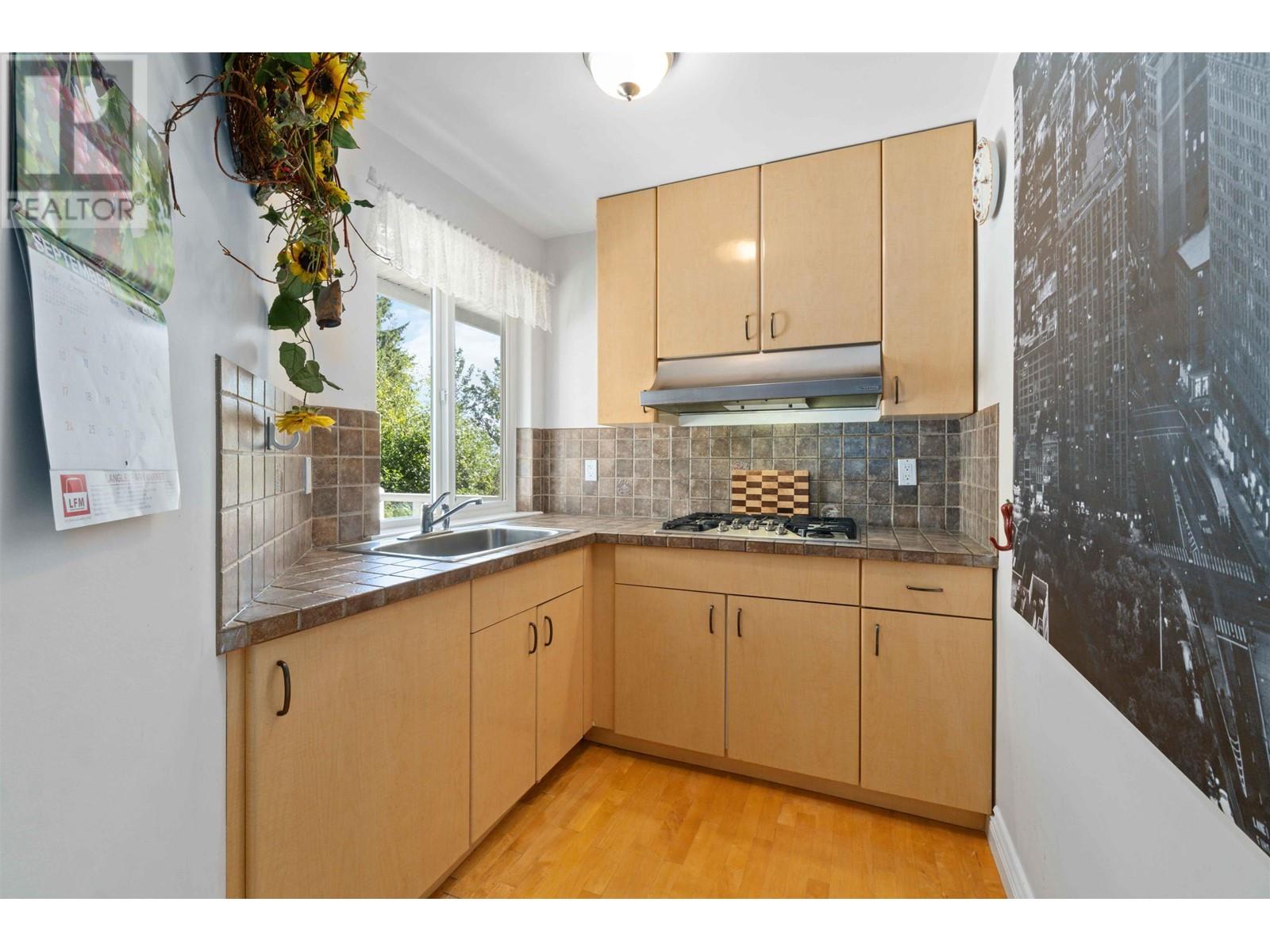 3866 Michener Way, North Vancouver, British Columbia  V7K 3C7 - Photo 20 - R2814184