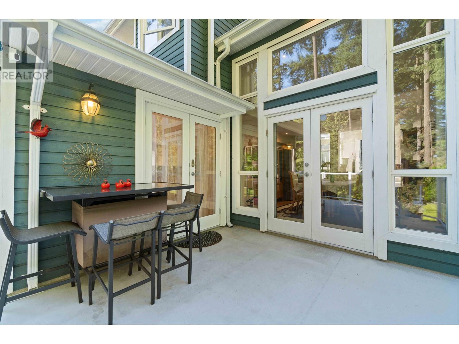 3866 Michener Way, North Vancouver, British Columbia  V7K 3C7 - Photo 11 - R2814184