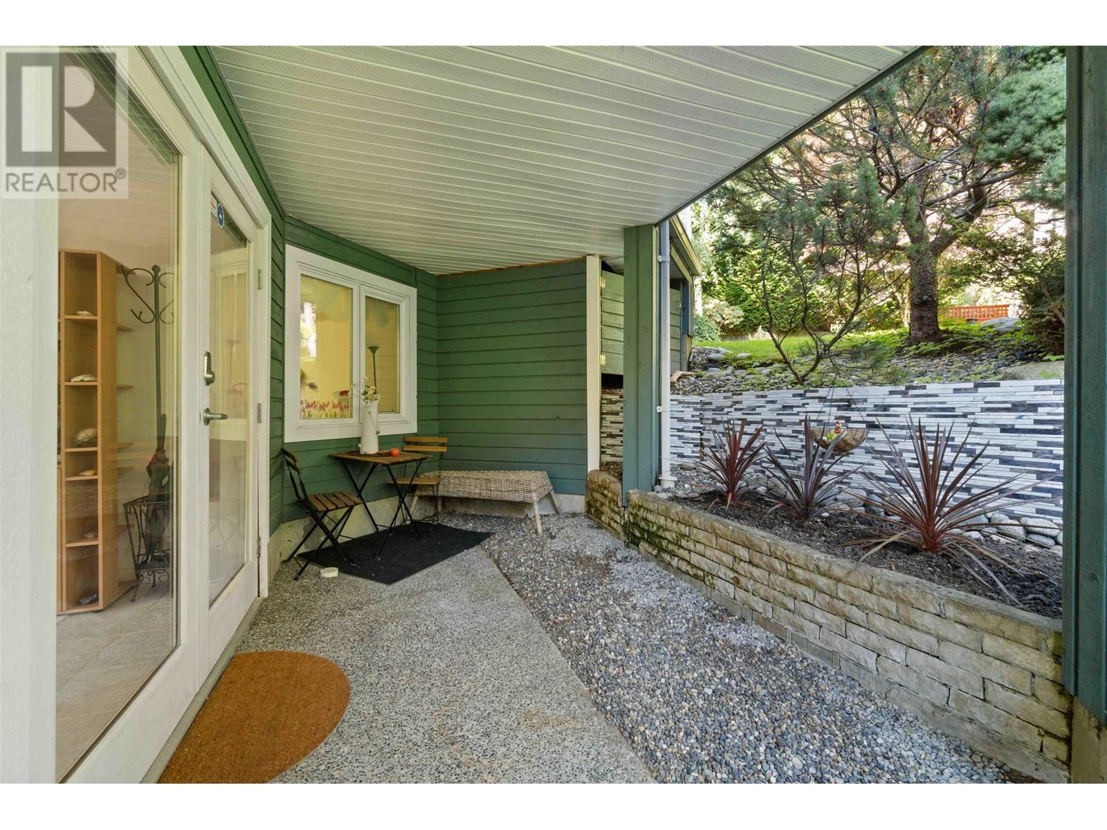 3866 Michener Way, North Vancouver, British Columbia  V7K 3C7 - Photo 38 - R2814184