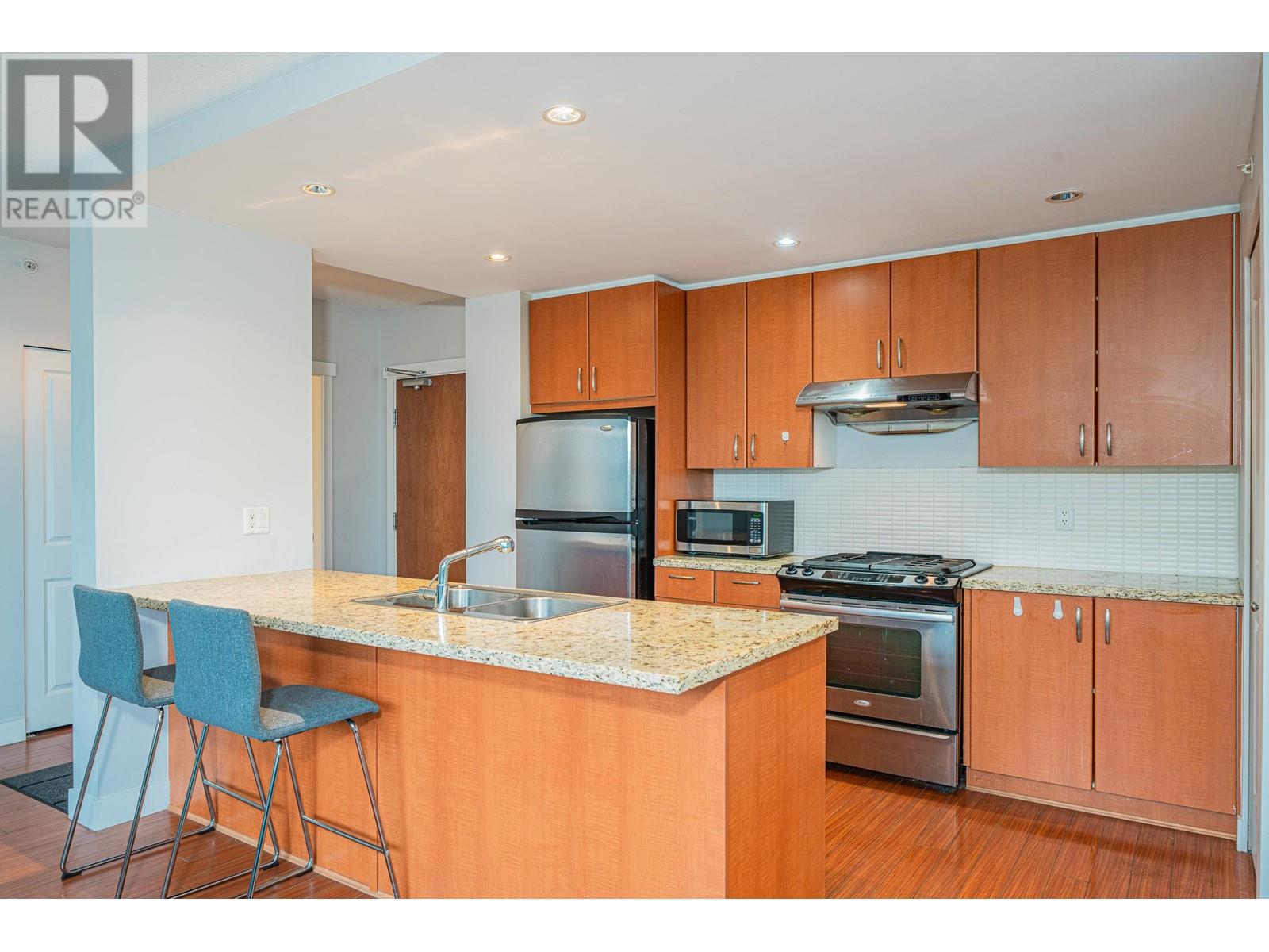 306 9222 University Crescent, Burnaby, British Columbia  V5A 0A6 - Photo 14 - R2825666