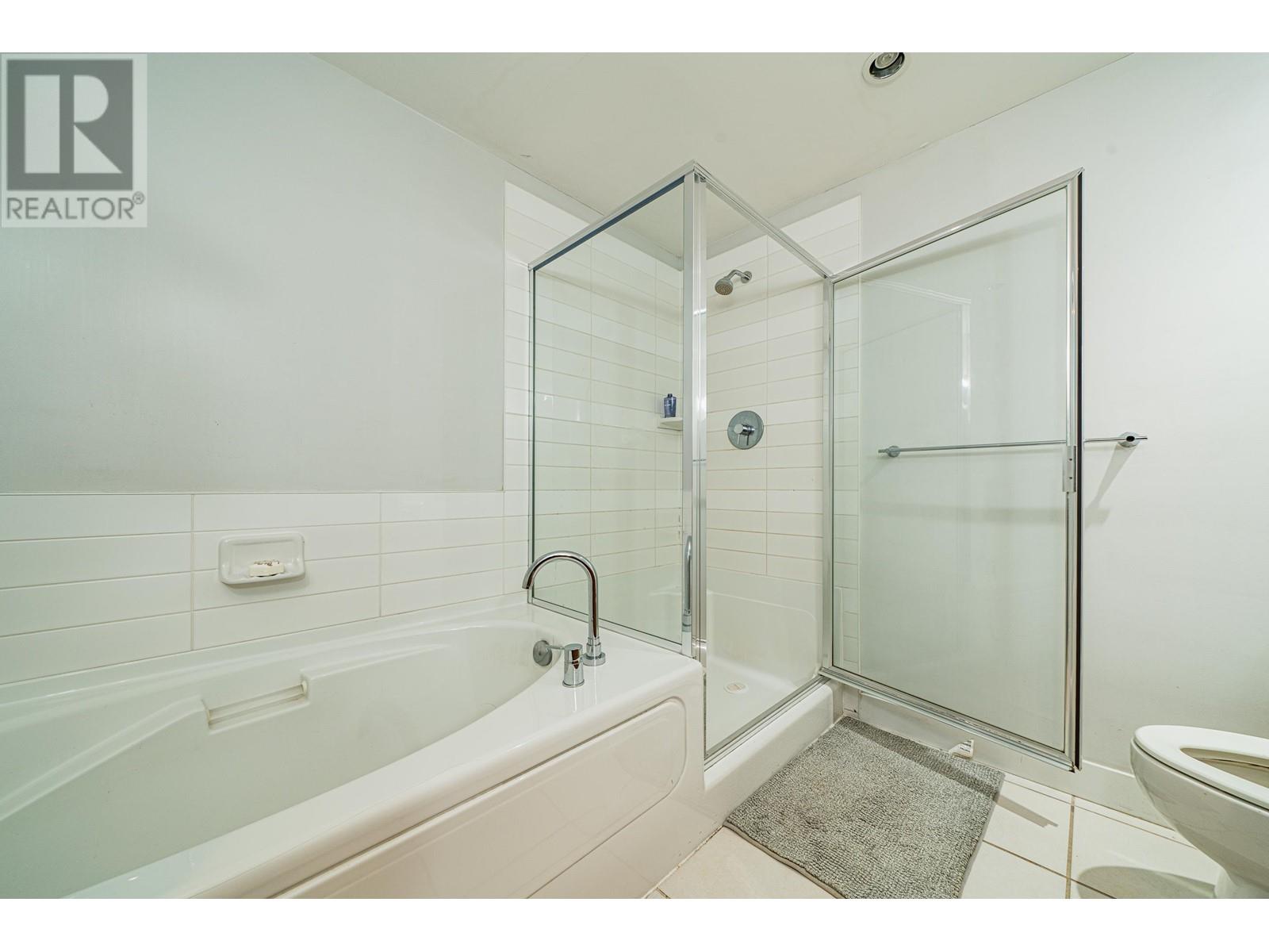 306 9222 University Crescent, Burnaby, British Columbia  V5A 0A6 - Photo 27 - R2825666