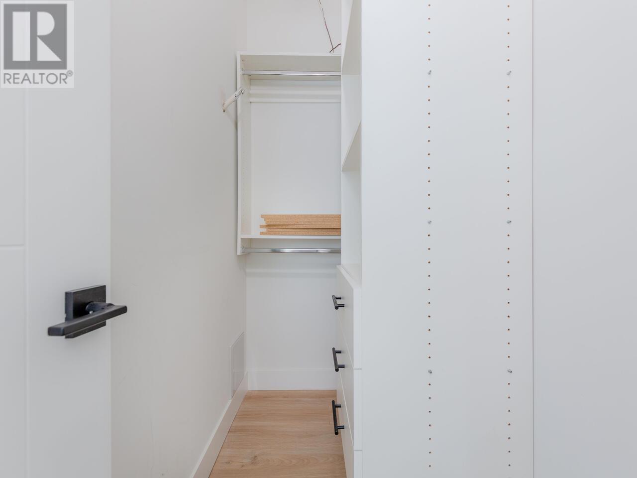 6447 Beatrice Street, Vancouver, British Columbia  V5P 3R5 - Photo 13 - R2825743