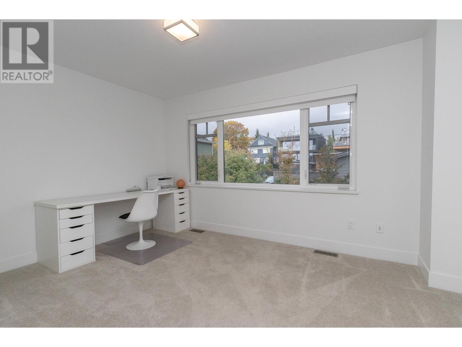 436 E 5th Street, North Vancouver, British Columbia  V7L 0E8 - Photo 28 - R2825615