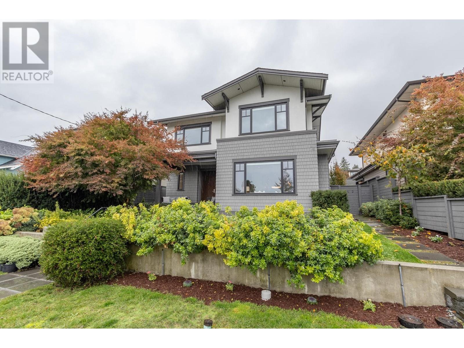 436 E 5TH STREET, north vancouver, British Columbia