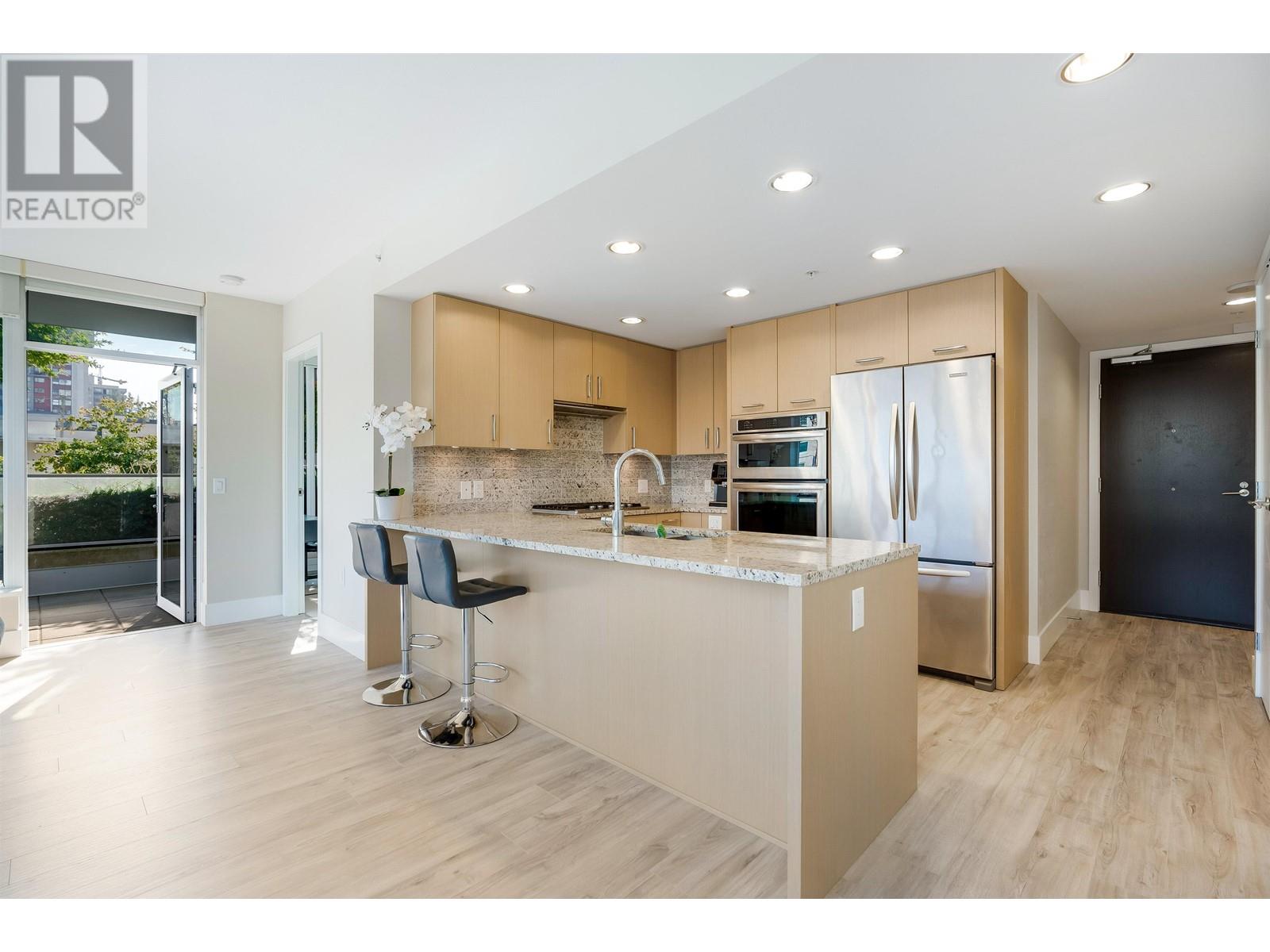 201 150 W 15th Street, North Vancouver, British Columbia  V7M 0C4 - Photo 13 - R2825021