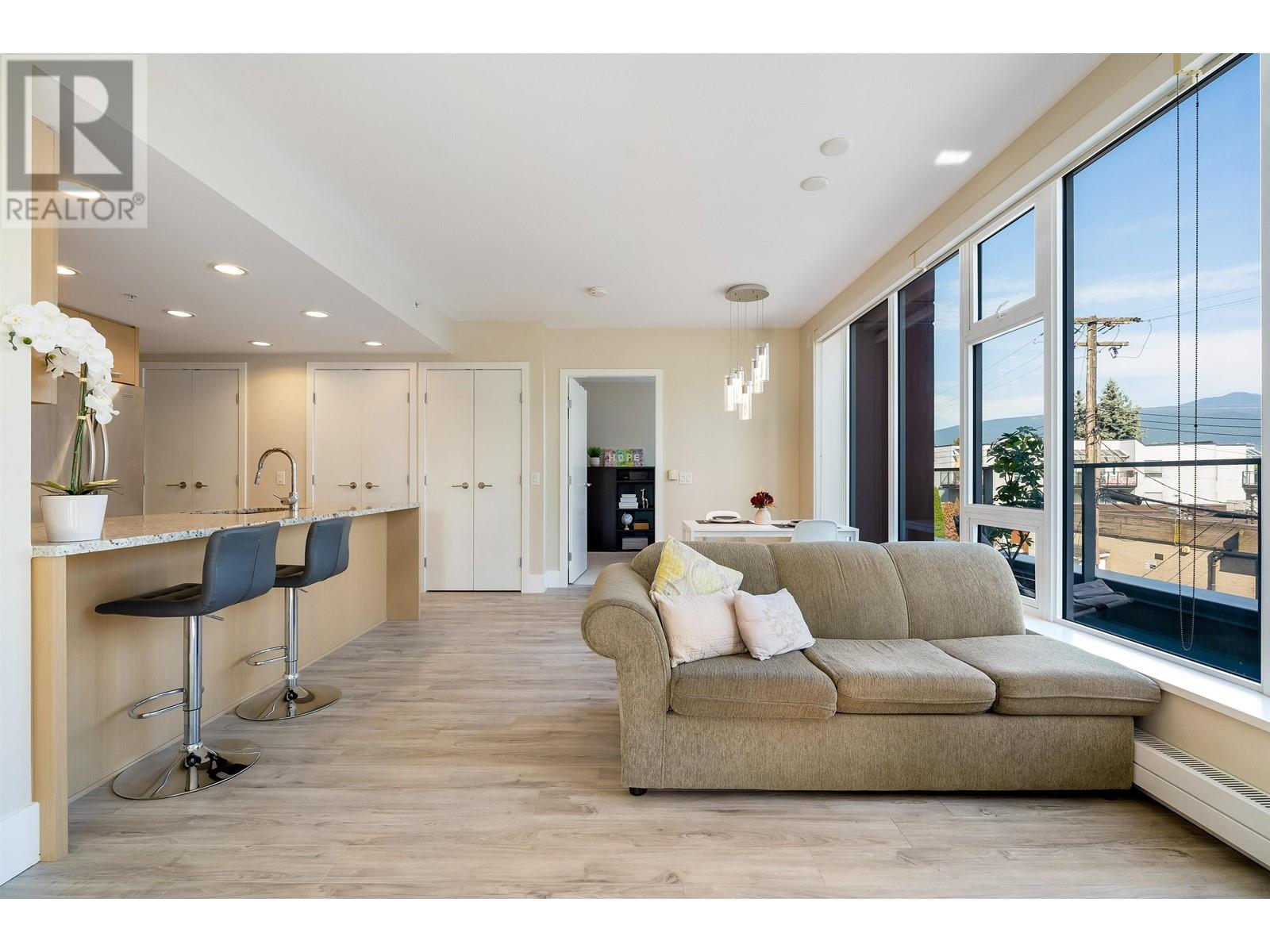 201 150 W 15th Street, North Vancouver, British Columbia  V7M 0C4 - Photo 7 - R2825021