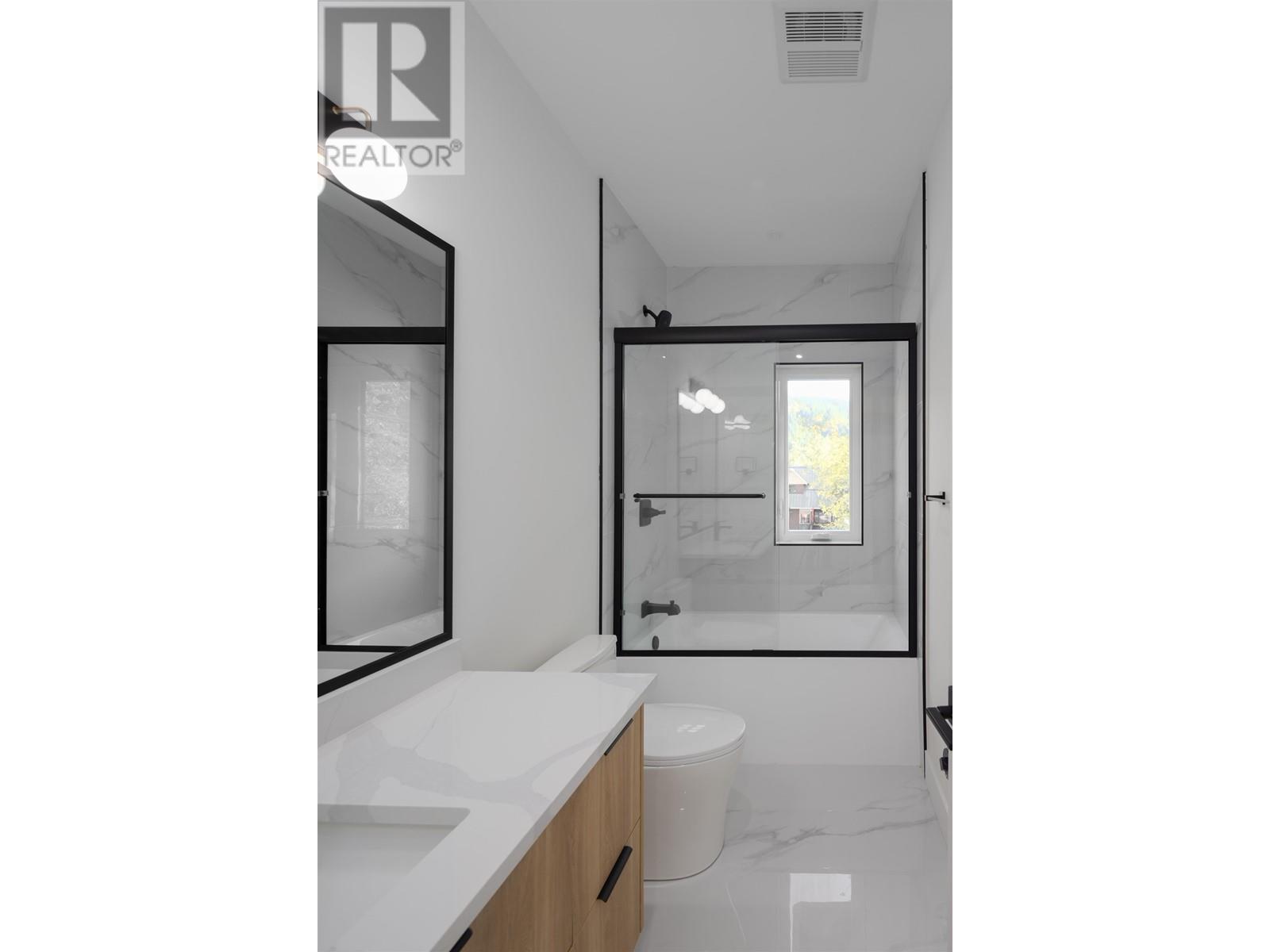 1030 Raven Drive, Squamish, British Columbia  V8B 1A7 - Photo 24 - R2825711