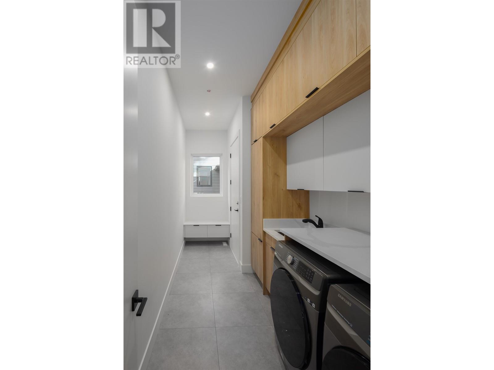 1030 Raven Drive, Squamish, British Columbia  V8B 1A7 - Photo 25 - R2825711