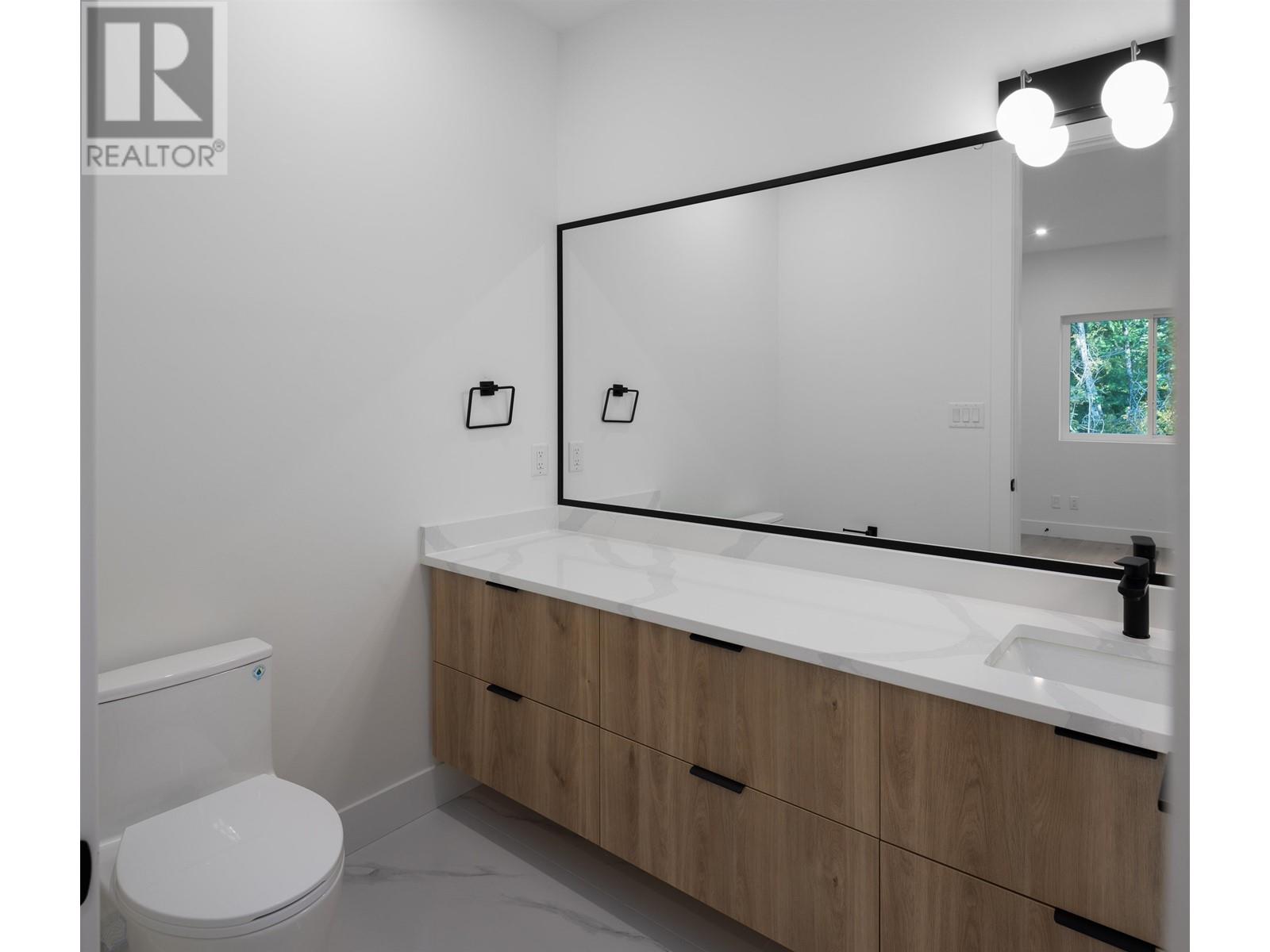 1030 Raven Drive, Squamish, British Columbia  V8B 1A7 - Photo 21 - R2825711