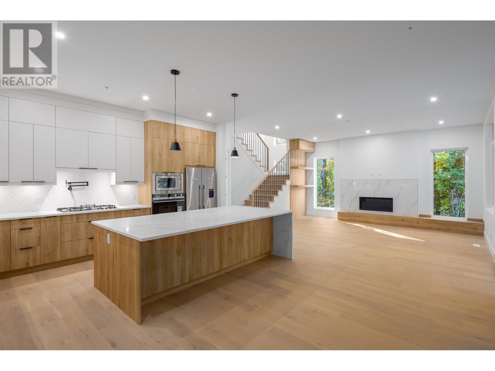 1030 Raven Drive, Squamish, British Columbia  V8B 1A7 - Photo 9 - R2825711