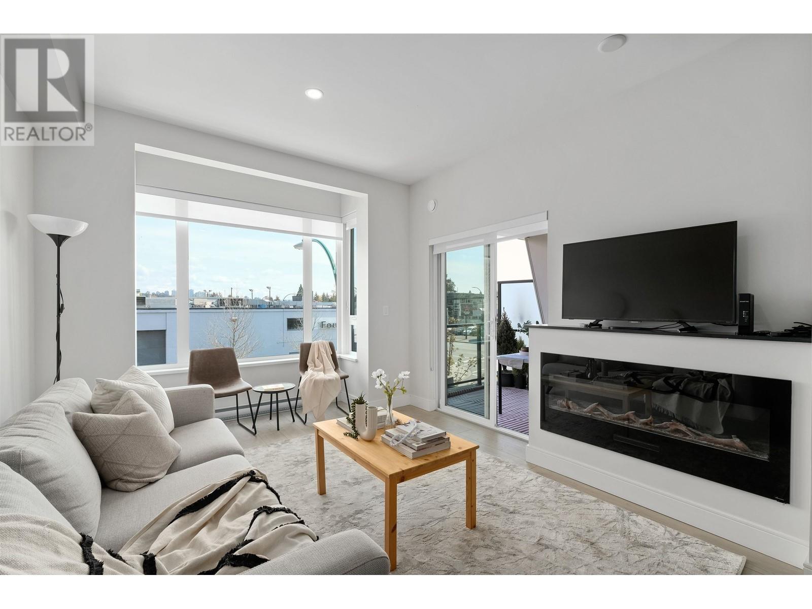 206 1633 Tatlow Avenue, North Vancouver, British Columbia  V7P 2Z8 - Photo 14 - R2825767