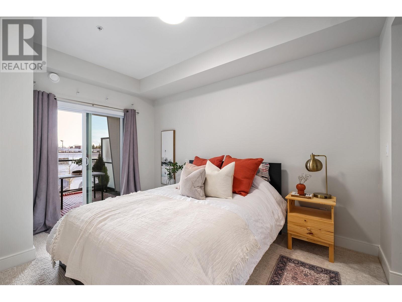 206 1633 Tatlow Avenue, North Vancouver, British Columbia  V7P 2Z8 - Photo 6 - R2825767