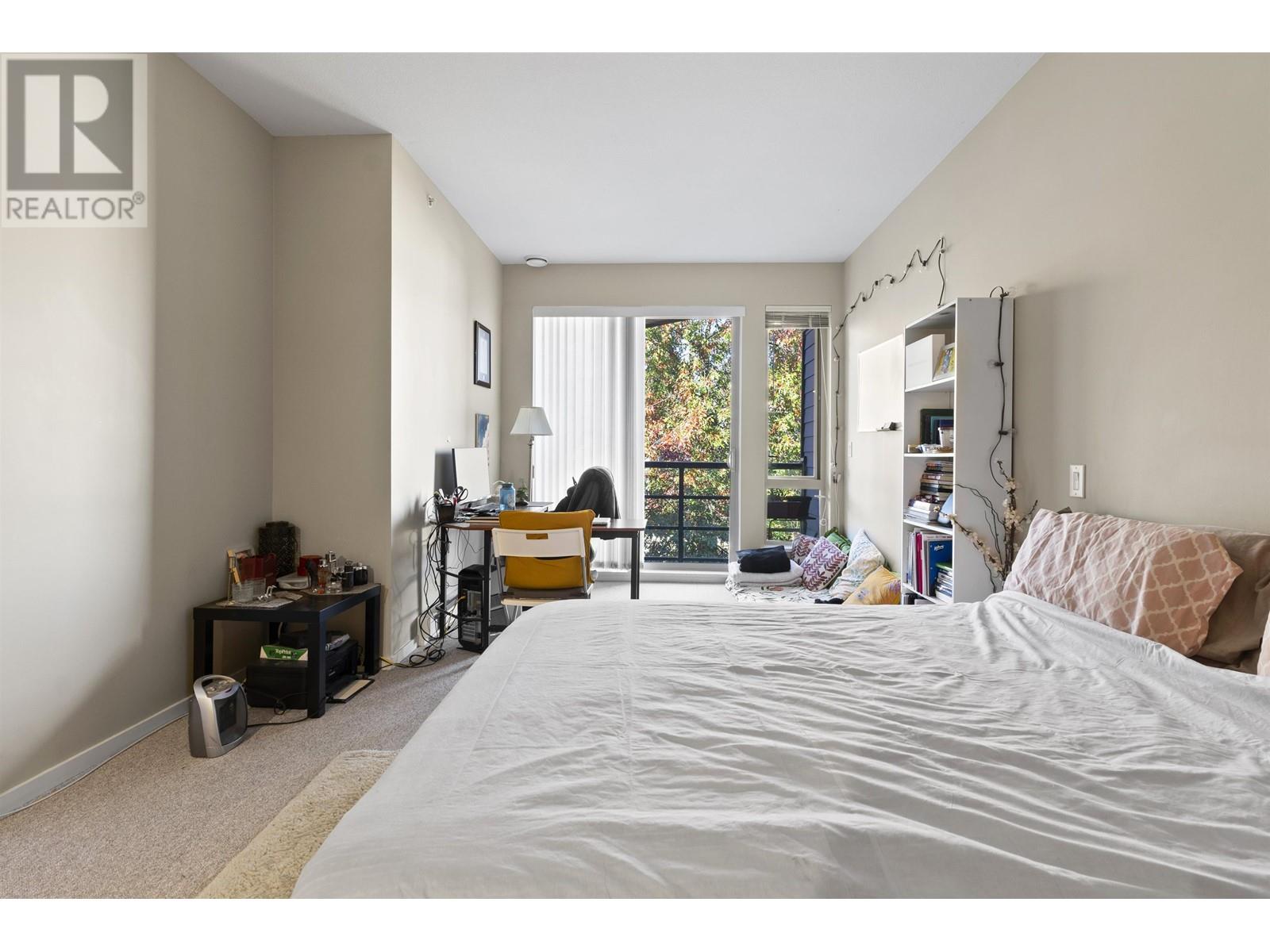 520 9339 University Crescent, Burnaby, British Columbia  V5A 4Y1 - Photo 3 - R2825803