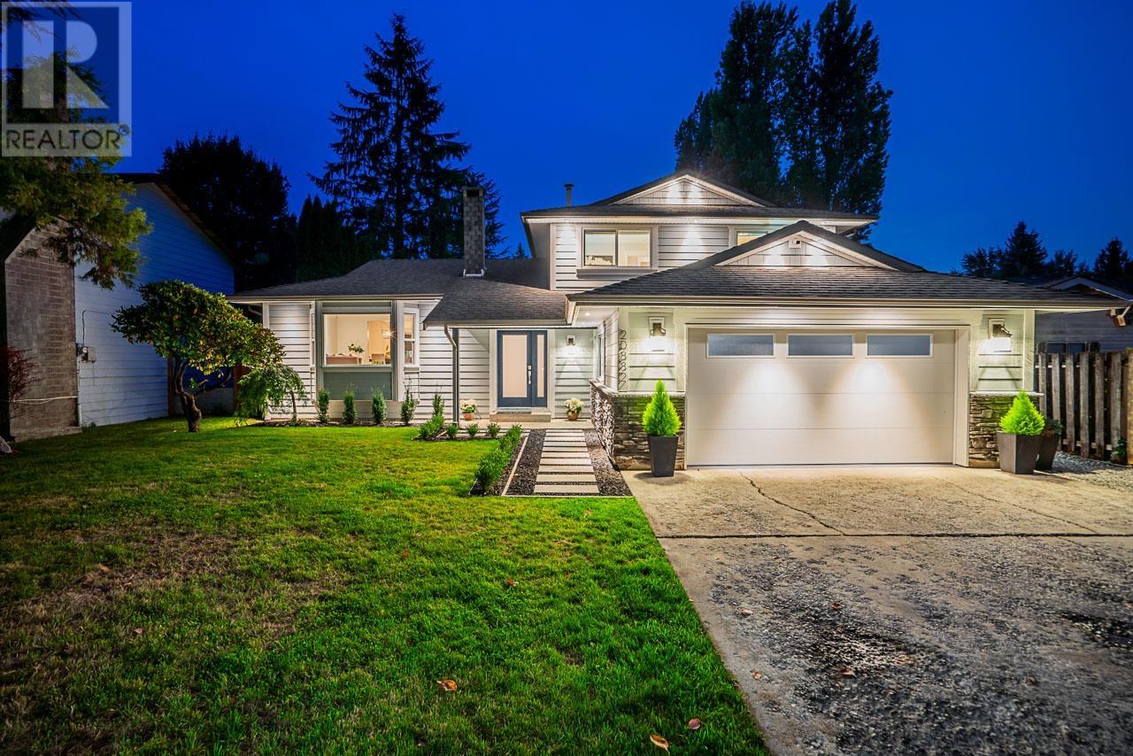 20882 Alpine Crescent, Maple Ridge, British Columbia  V4R 2M3 - Photo 3 - R2822484
