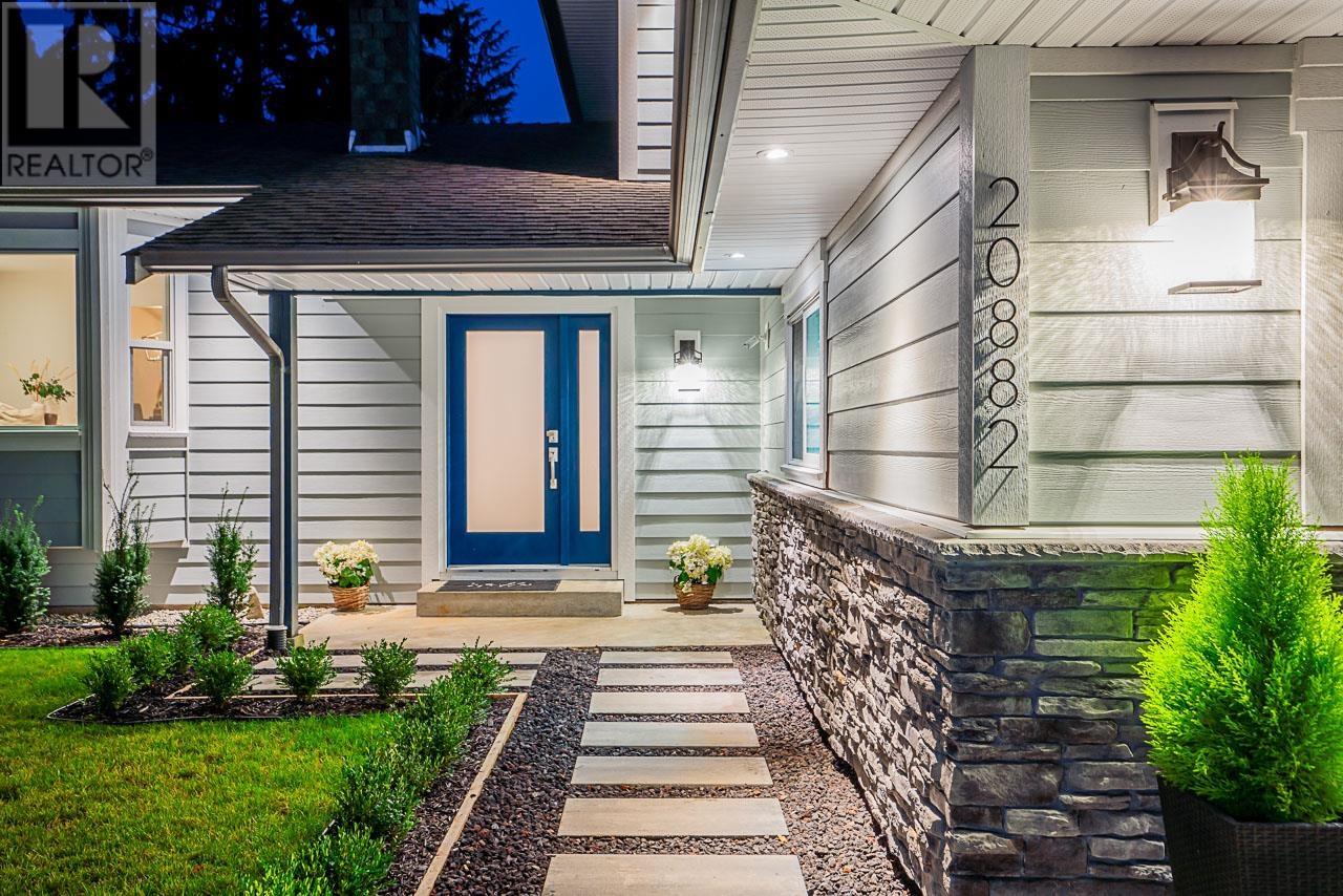 20882 Alpine Crescent, Maple Ridge, British Columbia  V4R 2M3 - Photo 4 - R2822484
