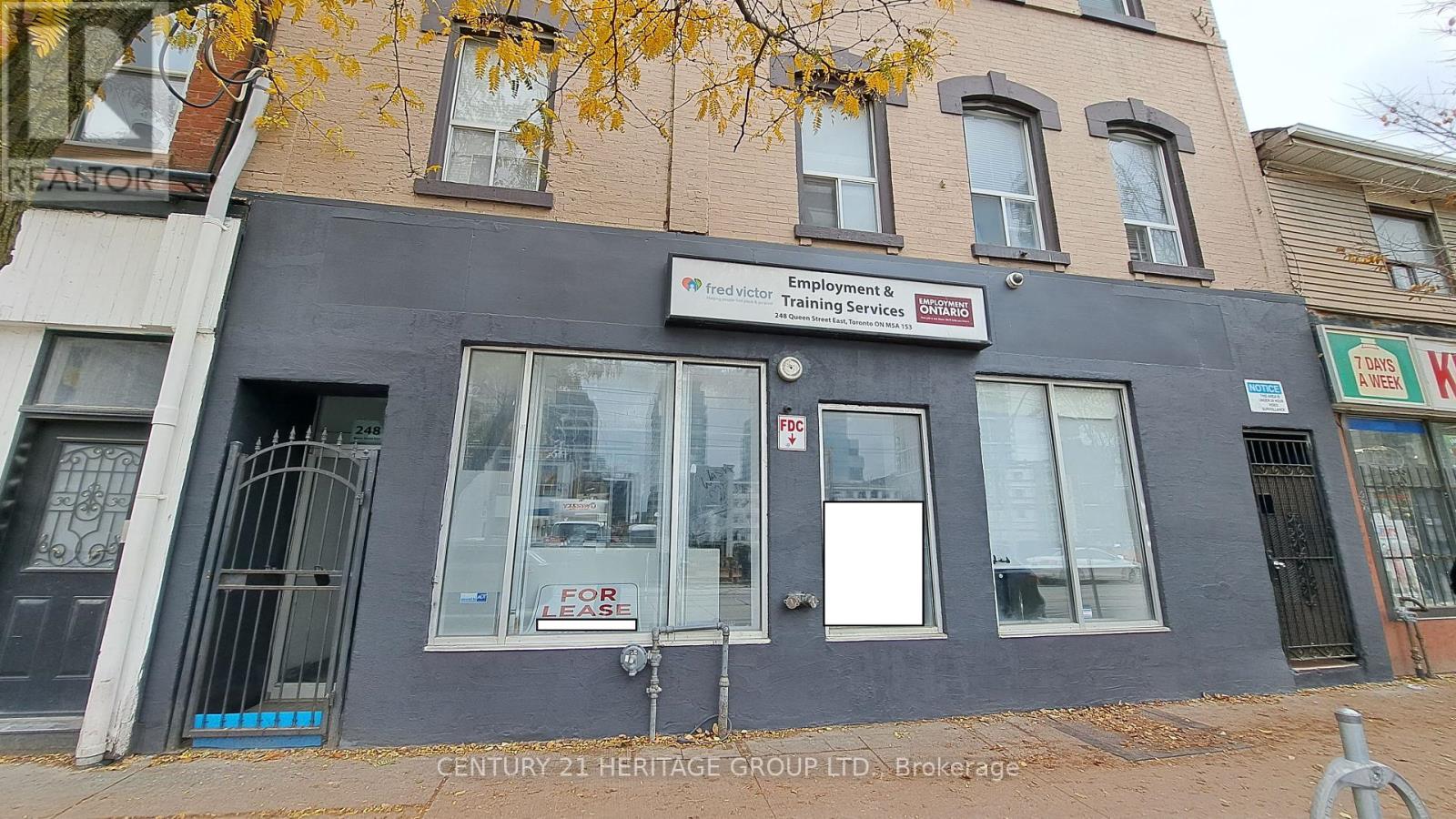 248 QUEEN ST E, toronto, Ontario