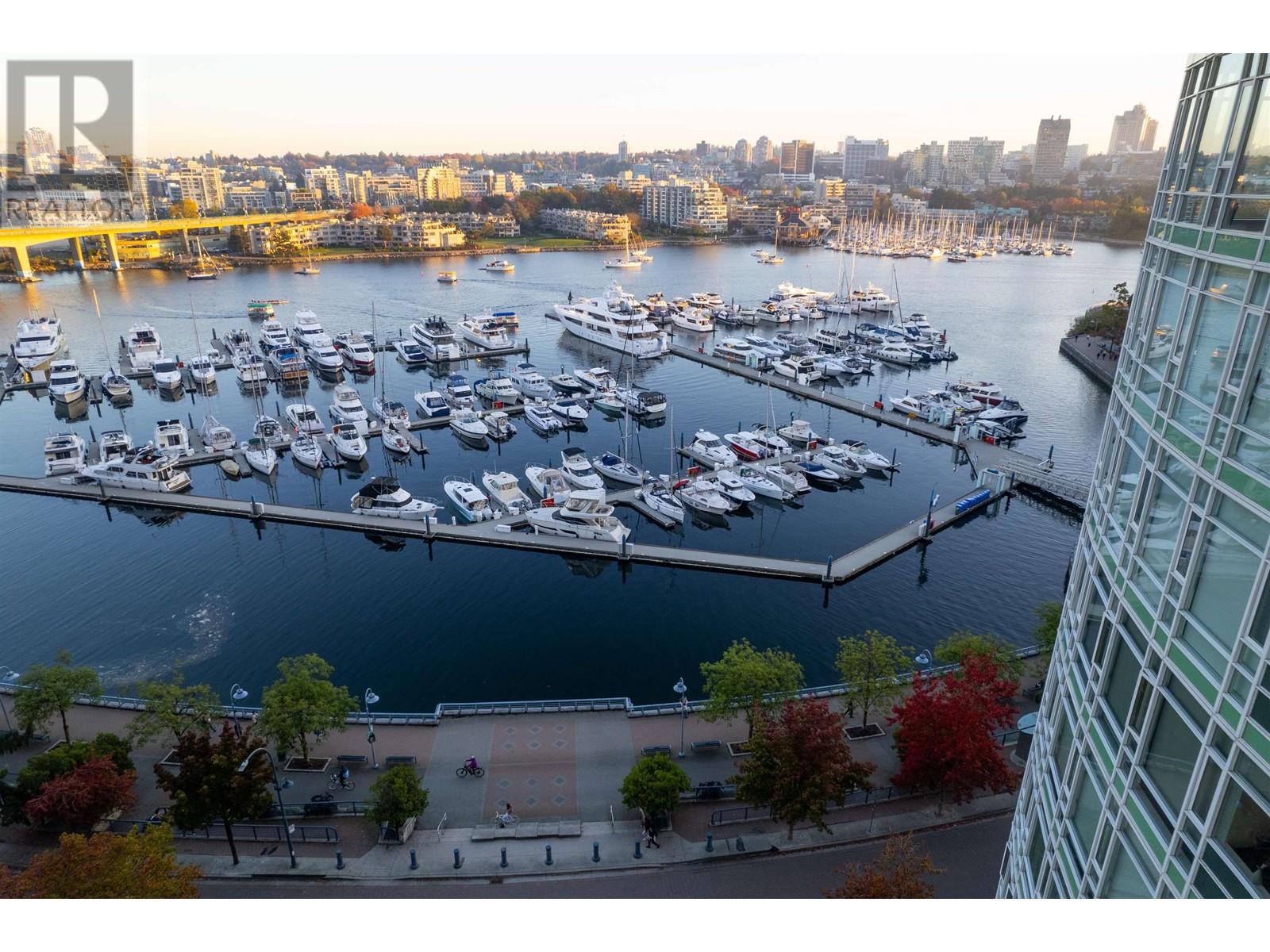 1501 1111 Marinaside Crescent, Vancouver, British Columbia  V6Z 2Y3 - Photo 12 - R2825771