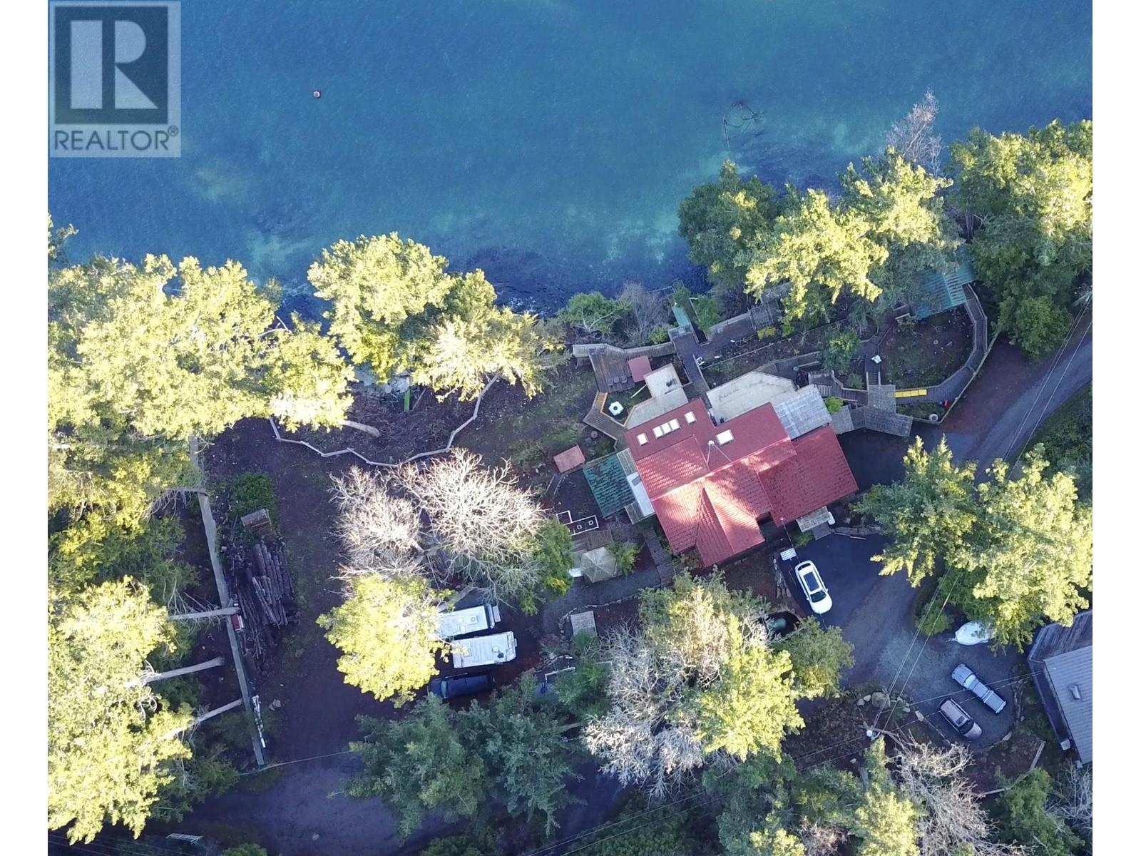 7911 Bedwell Drive, Pender Island, British Columbia  V0N 2M2 - Photo 38 - R2825788