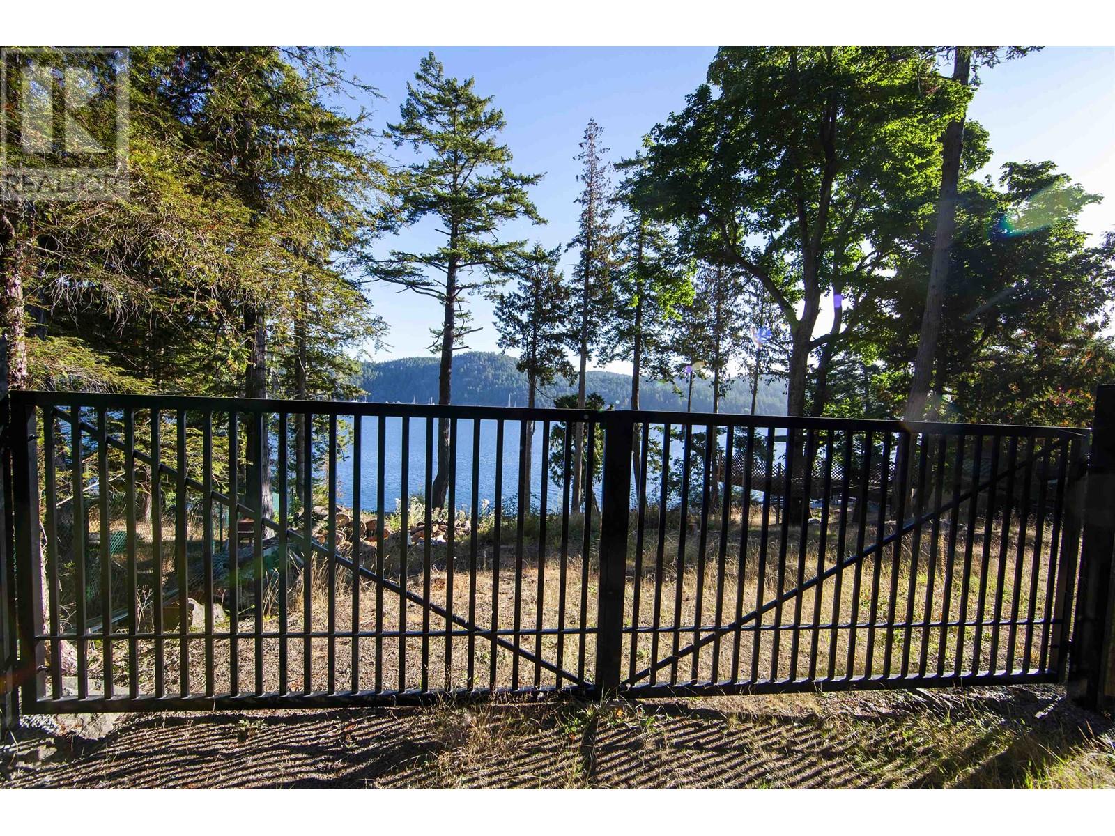 7911 Bedwell Drive, Pender Island, British Columbia  V0N 2M2 - Photo 37 - R2825788
