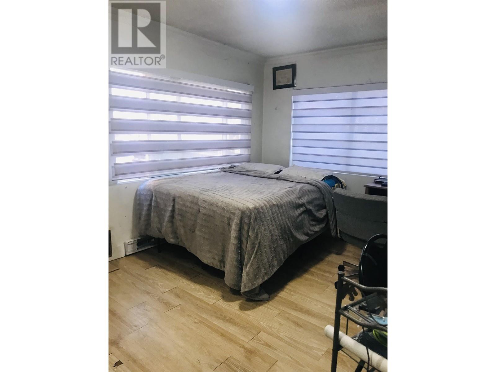 803 Ewen Avenue, New Westminster, British Columbia  V3M 5C6 - Photo 8 - R2821986