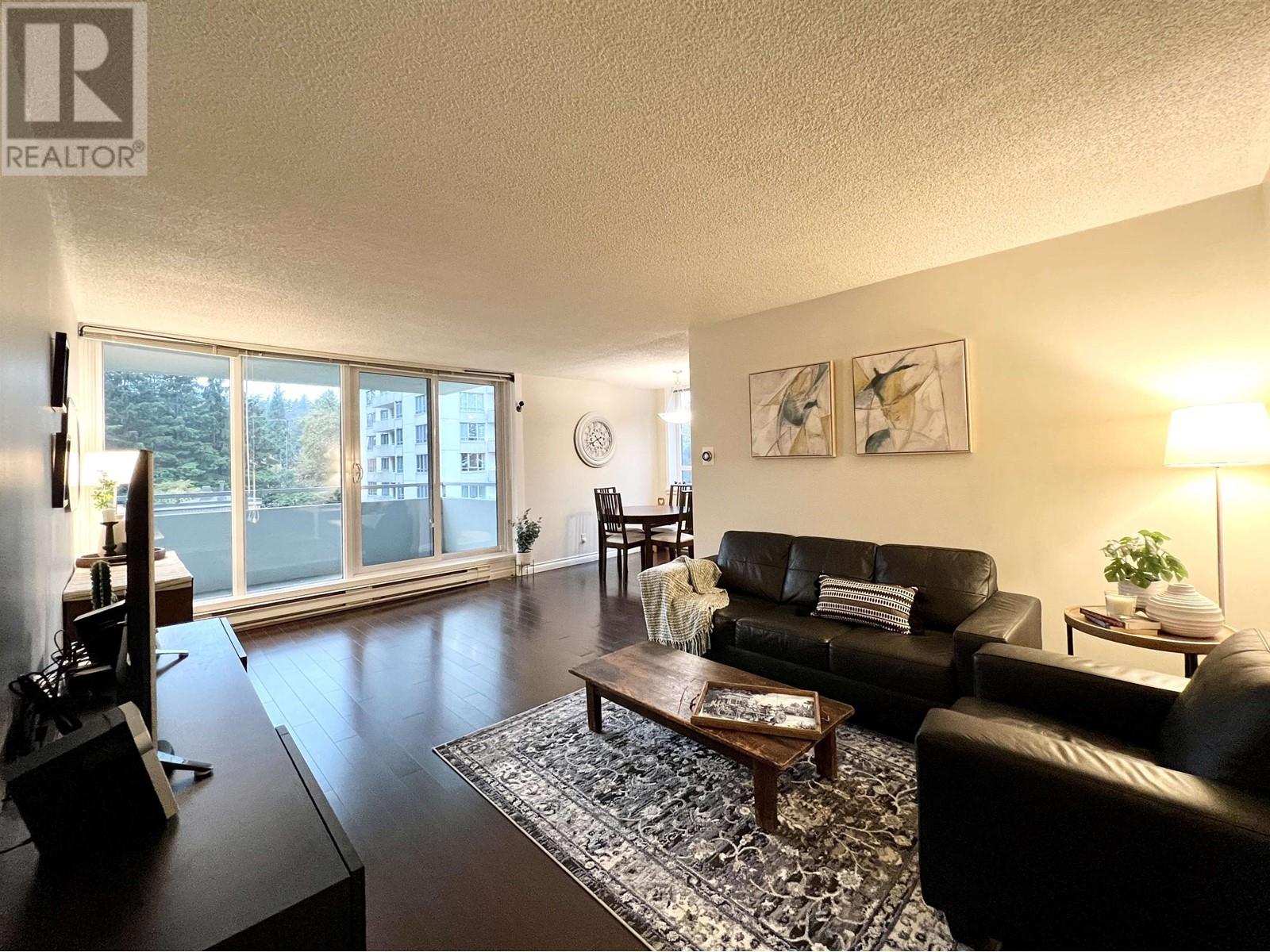 302 4160 Sardis Street, Burnaby, British Columbia  V5H 1K2 - Photo 3 - R2823418