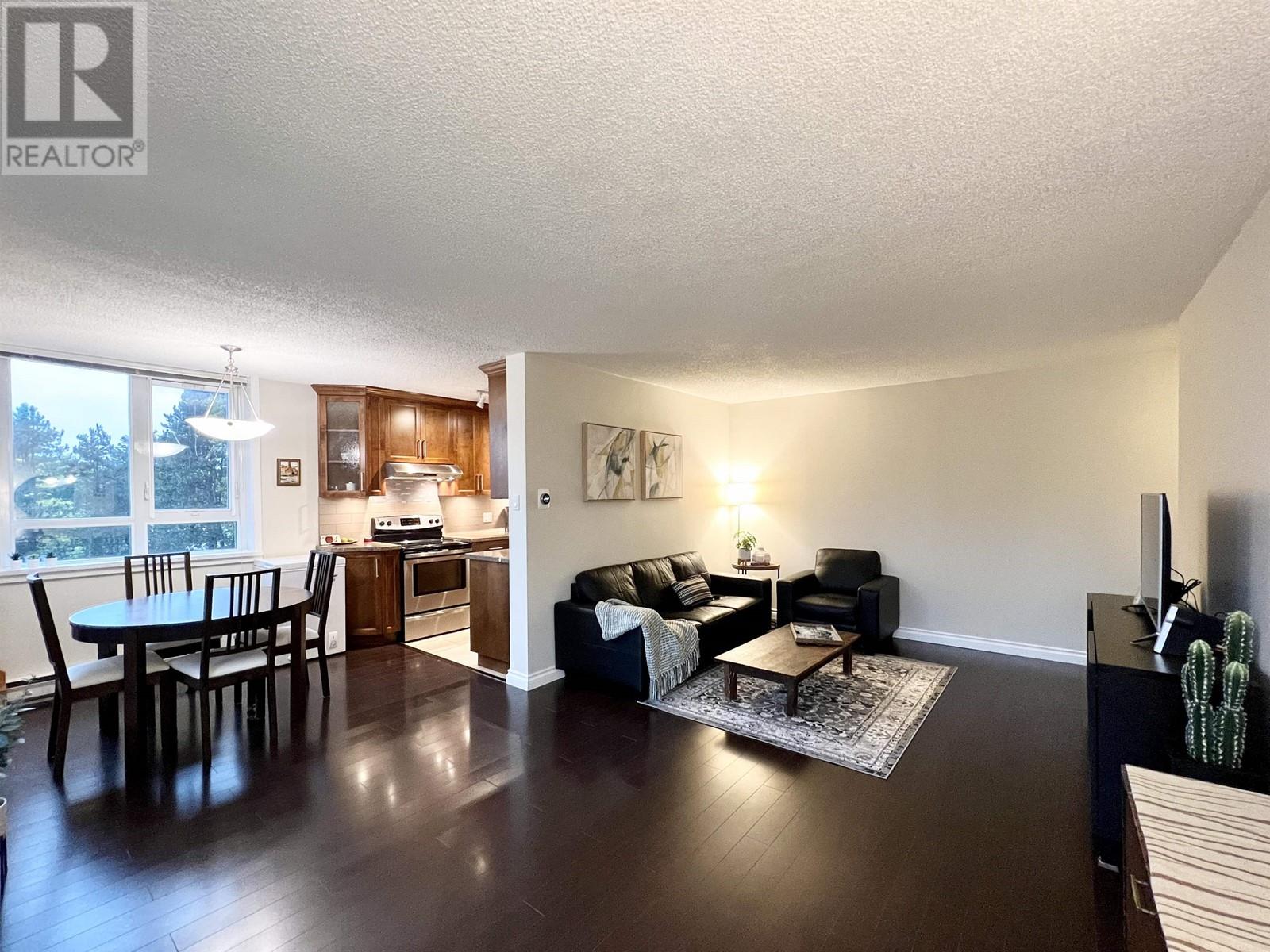302 4160 Sardis Street, Burnaby, British Columbia  V5H 1K2 - Photo 5 - R2823418