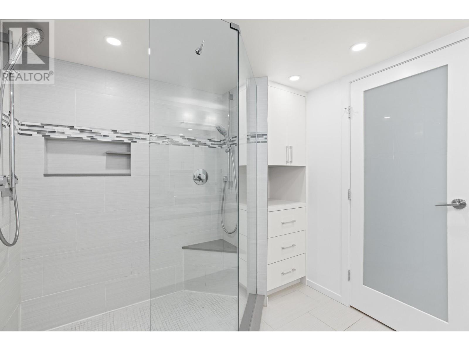 303 1887 Crowe Street, Vancouver, British Columbia  V5Y 0B4 - Photo 21 - R2825298