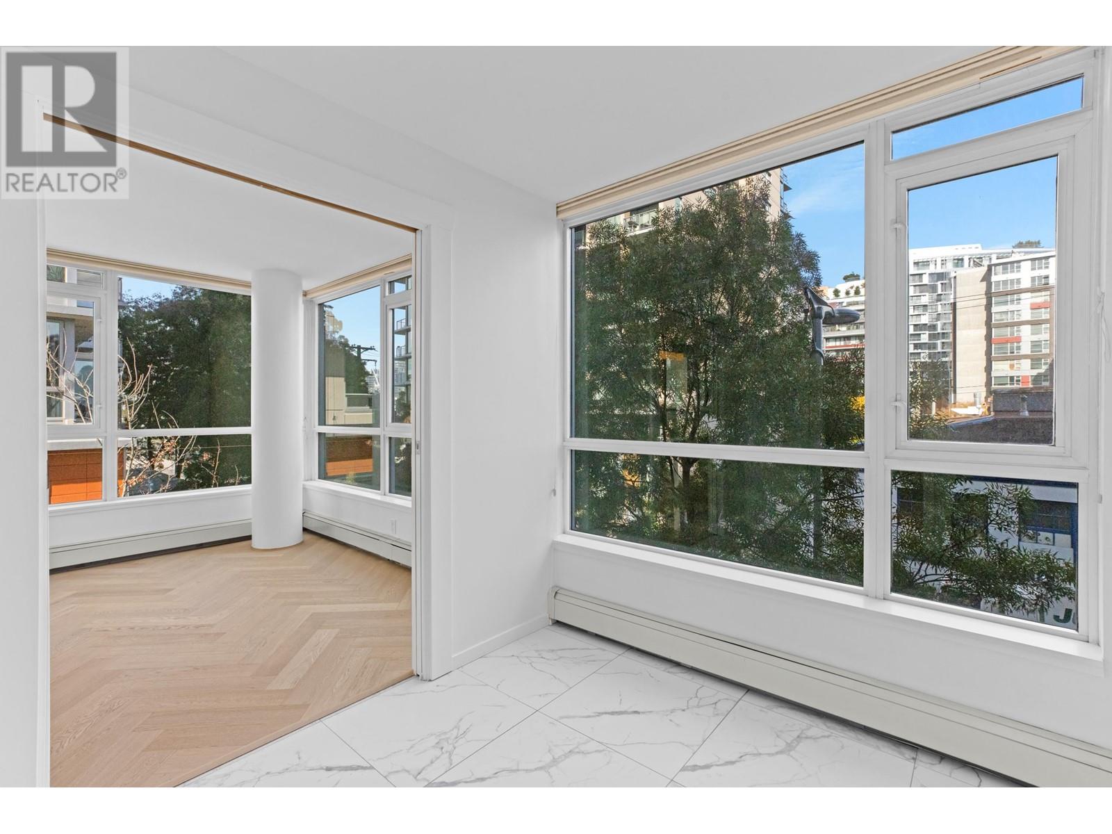 303 1887 Crowe Street, Vancouver, British Columbia  V5Y 0B4 - Photo 13 - R2825298