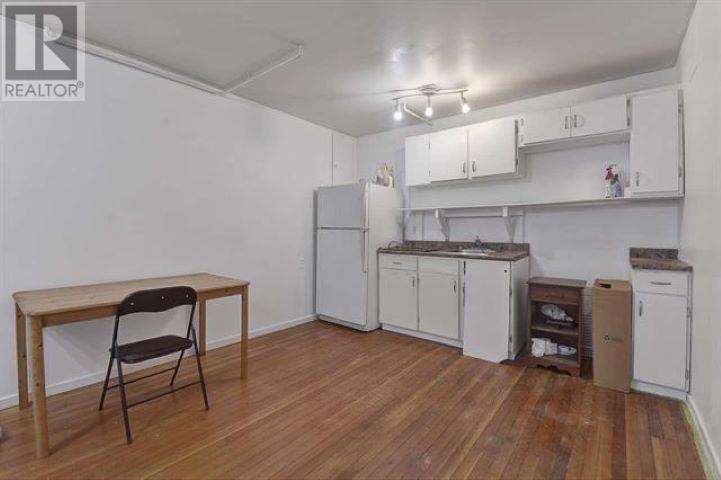 92 Glover Avenue, New Westminster, British Columbia  V3L 2A3 - Photo 10 - R2825866