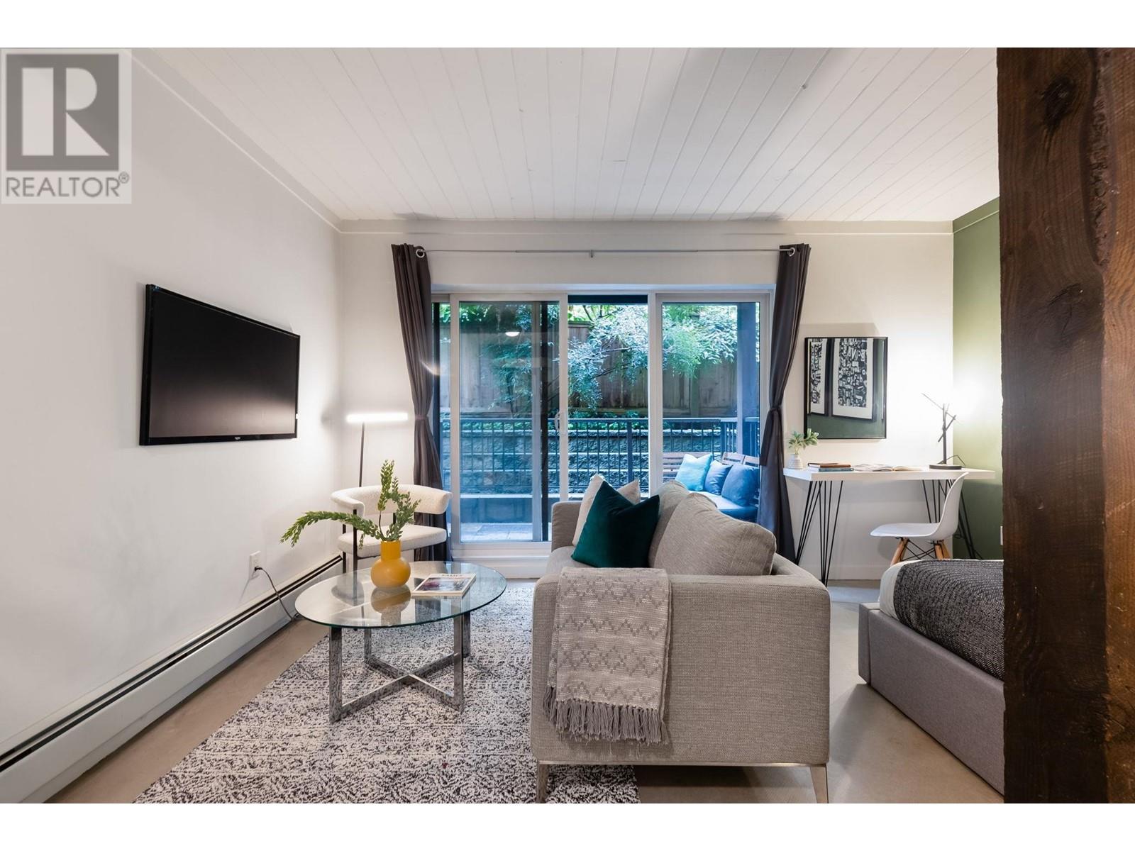 105 1655 Nelson Street, Vancouver, British Columbia  V6G 1M4 - Photo 2 - R2825809
