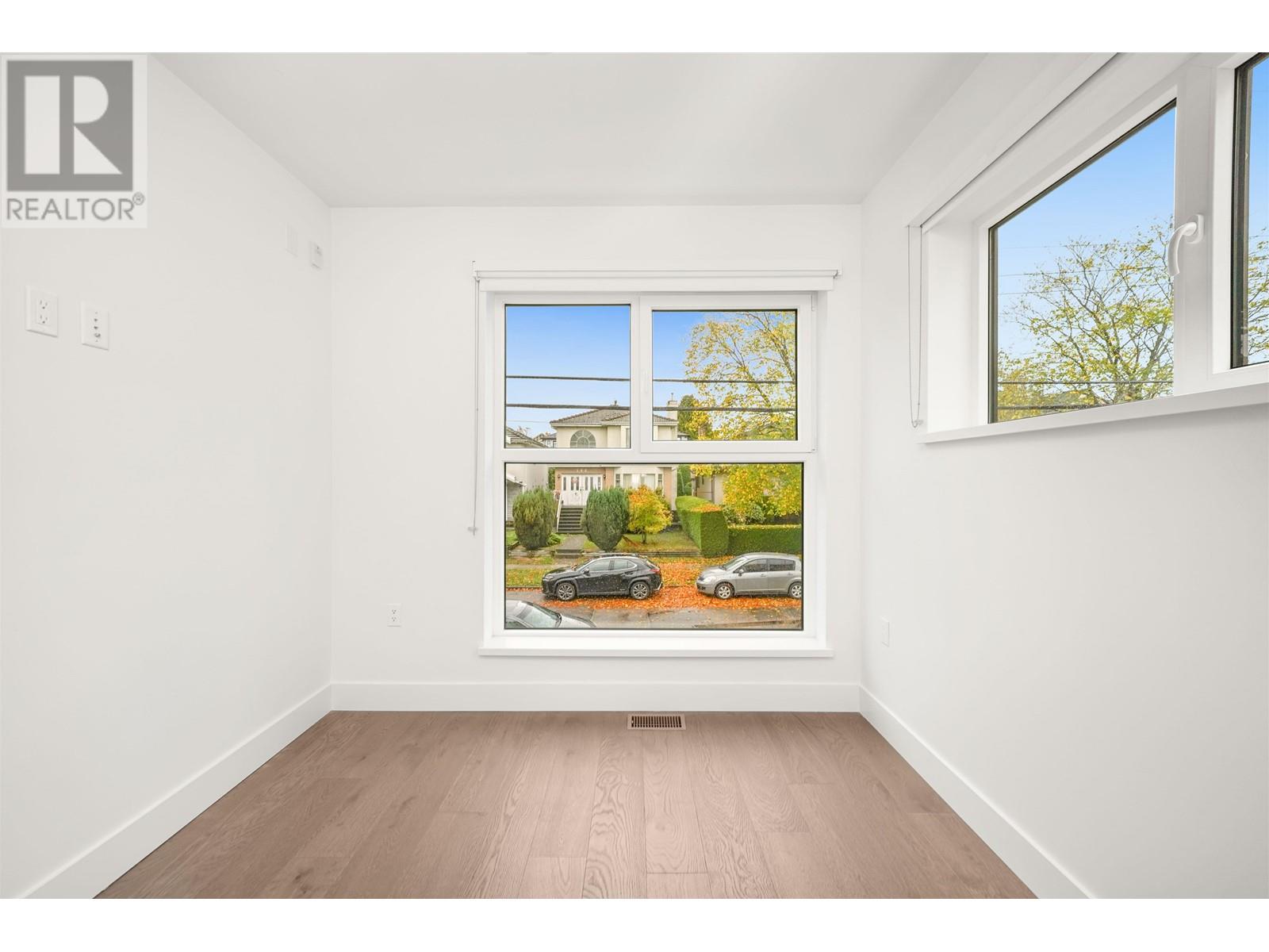 152 W Woodstock Avenue, Vancouver, British Columbia  V5Y 0N1 - Photo 17 - R2825877