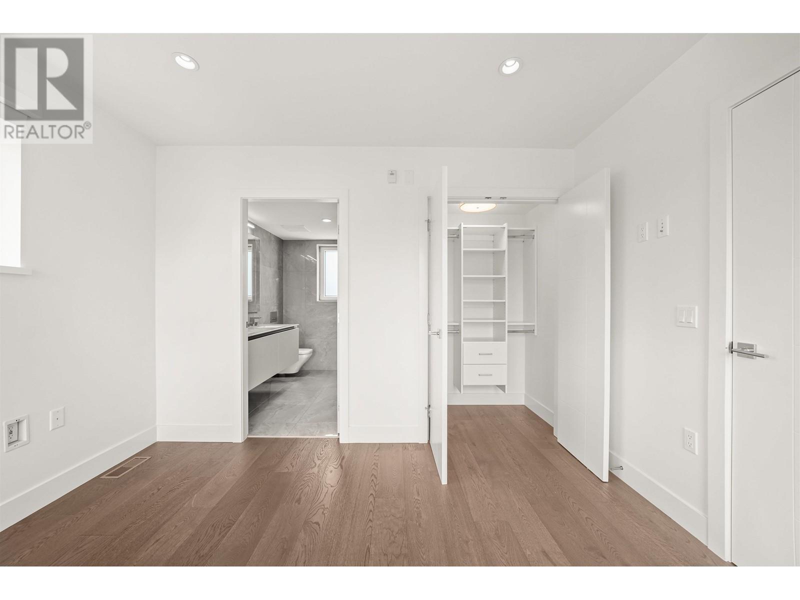 152 W Woodstock Avenue, Vancouver, British Columbia  V5Y 0N1 - Photo 21 - R2825877