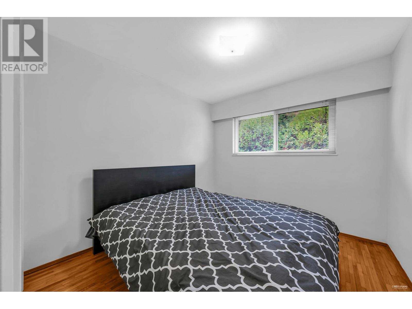 2106 Mountain Highway, North Vancouver, British Columbia  V7J 2M9 - Photo 8 - R2825838