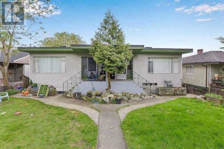 92-94 Glover Avenue, New Westminster, British Columbia  V3L 2A3 - Photo 1 - C8055076