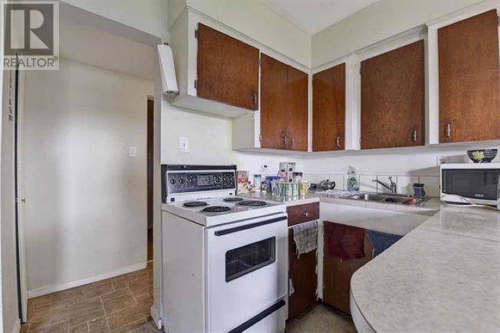 92-94 Glover Avenue, New Westminster, British Columbia  V3L 2A3 - Photo 18 - C8055076