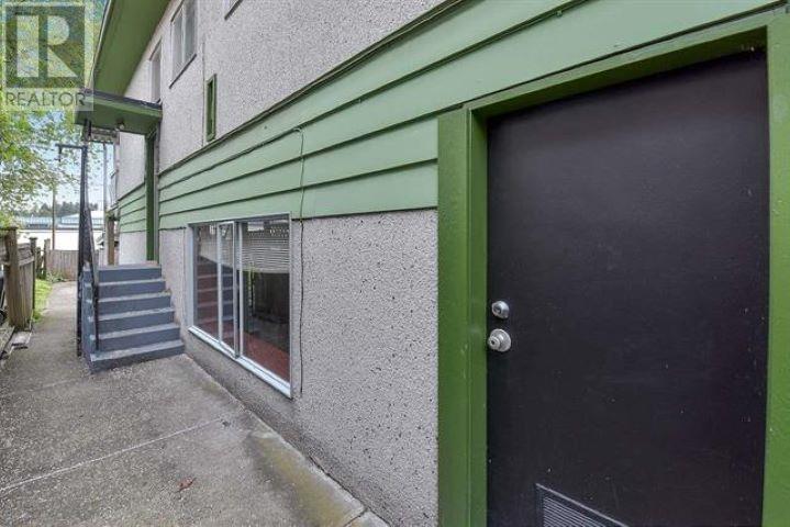 92-94 Glover Avenue, New Westminster, British Columbia  V3L 2A3 - Photo 37 - C8055076