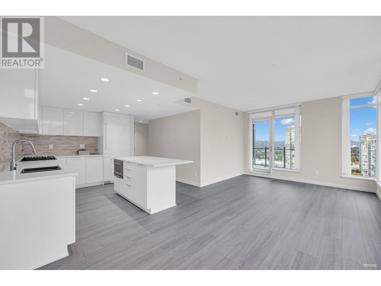 2401 1182 WESTWOOD STREET, coquitlam, British Columbia