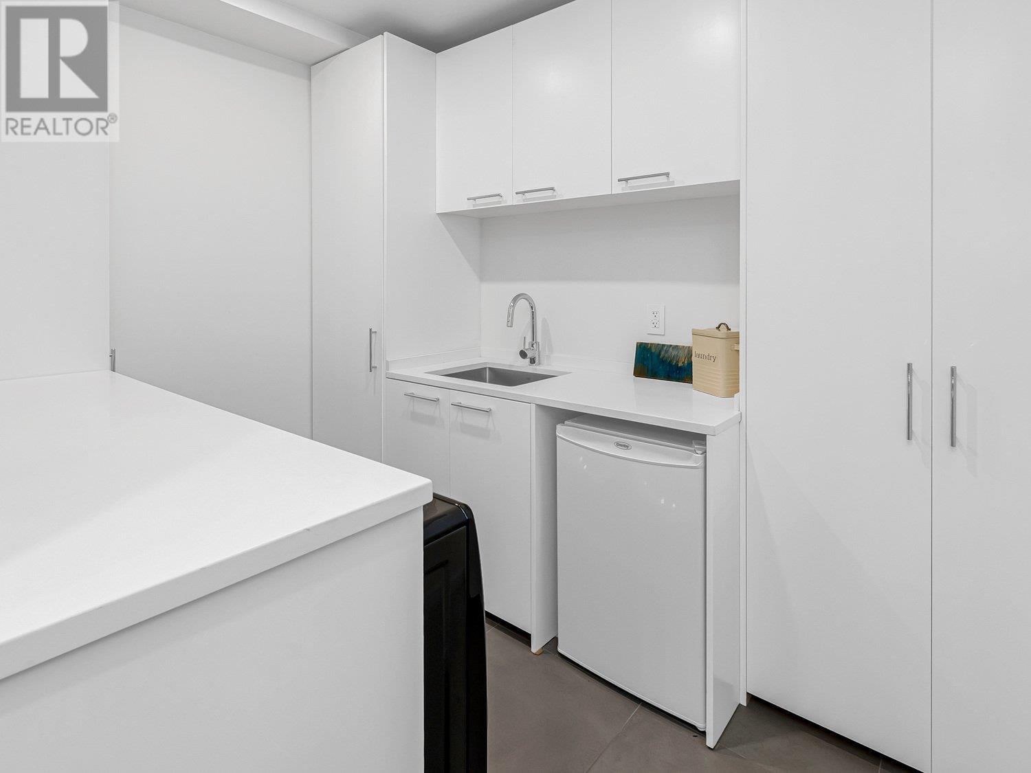 3402 W 21st Avenue, Vancouver, British Columbia  V6S 1G7 - Photo 34 - R2825689