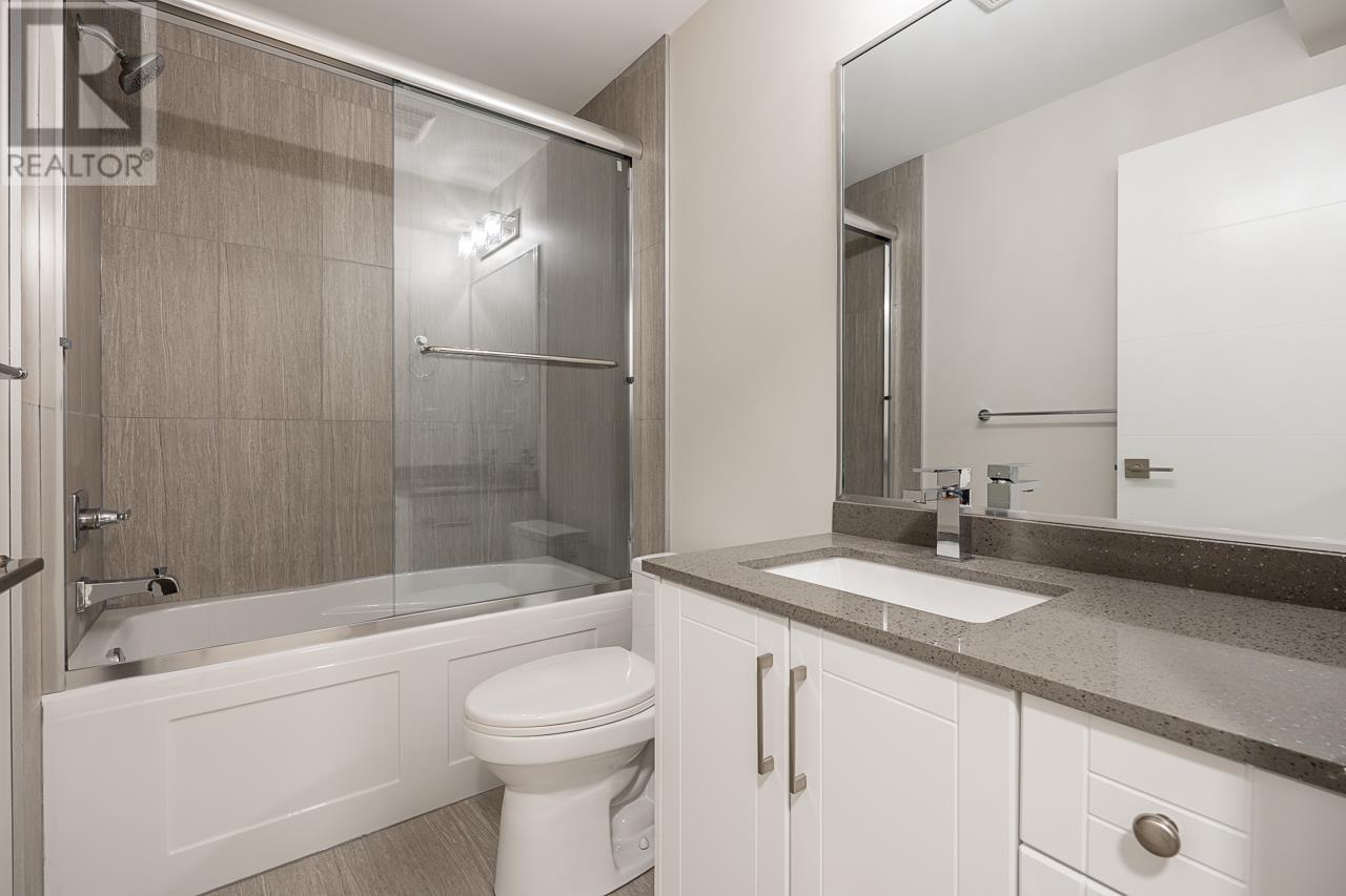 8887 15th Avenue, Burnaby, British Columbia  V3N 1Y4 - Photo 32 - R2825299