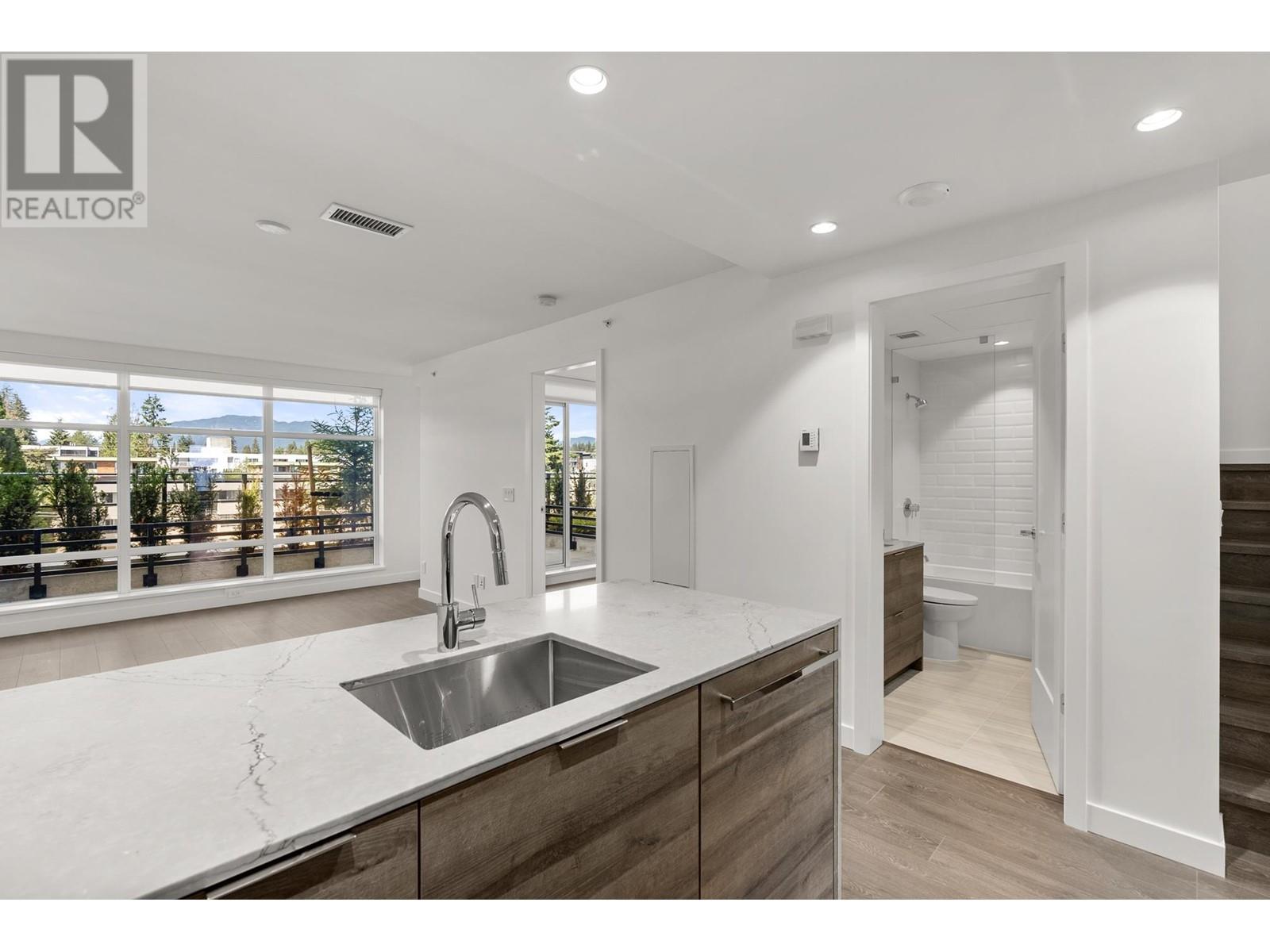 411 1045 Austin Avenue, Coquitlam, British Columbia  V3K 3P2 - Photo 4 - R2825900