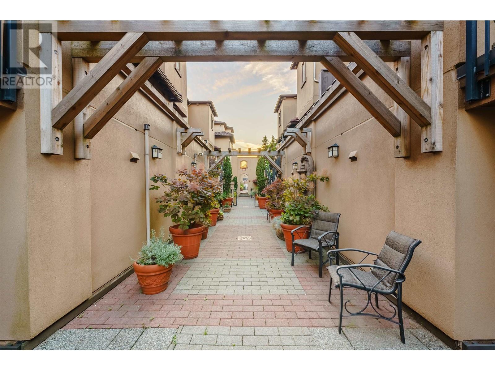 18 3036 W 4th Avenue, Vancouver, British Columbia  V6K 1R4 - Photo 23 - R2825905