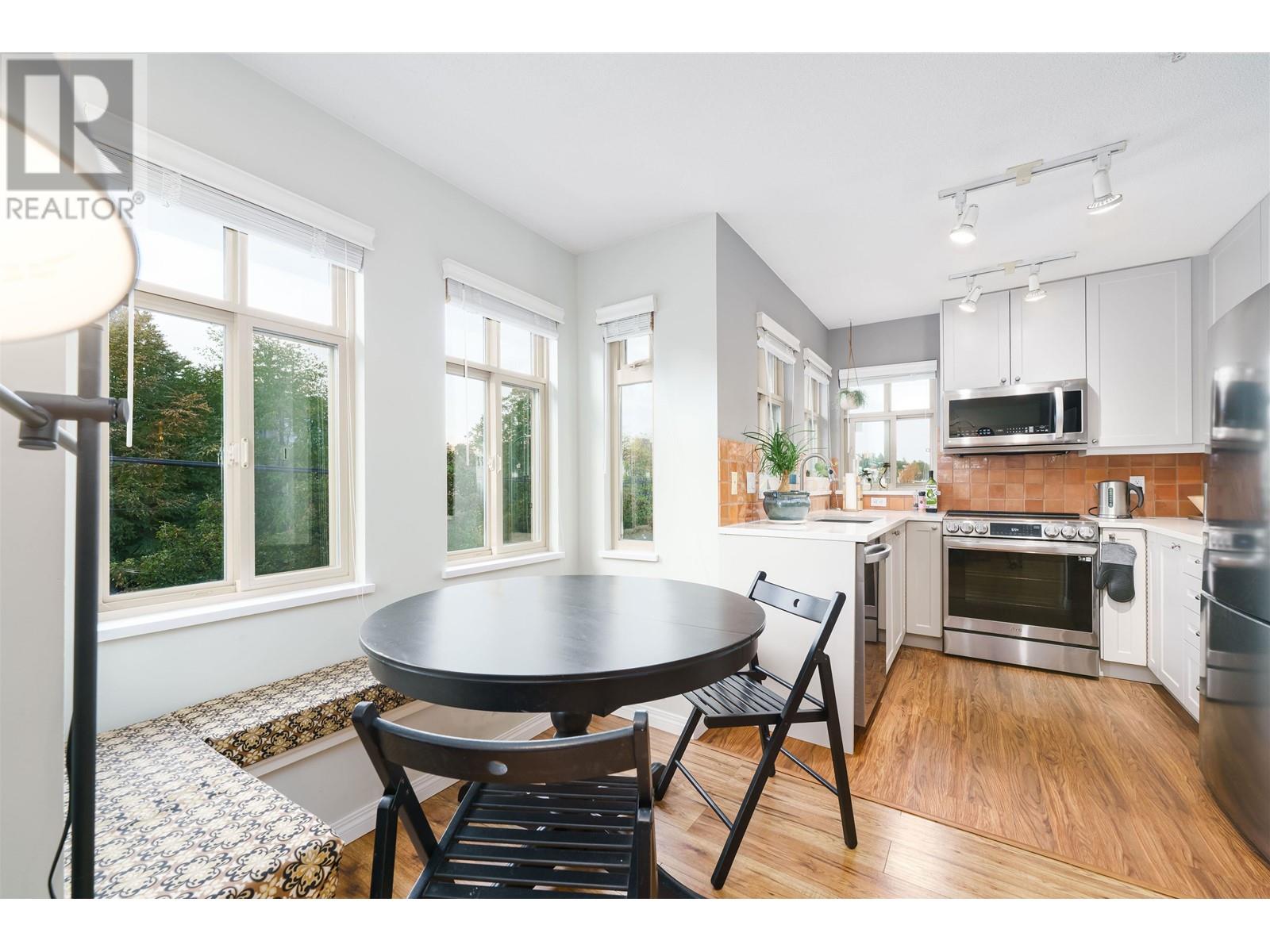 18 3036 W 4th Avenue, Vancouver, British Columbia  V6K 1R4 - Photo 7 - R2825905