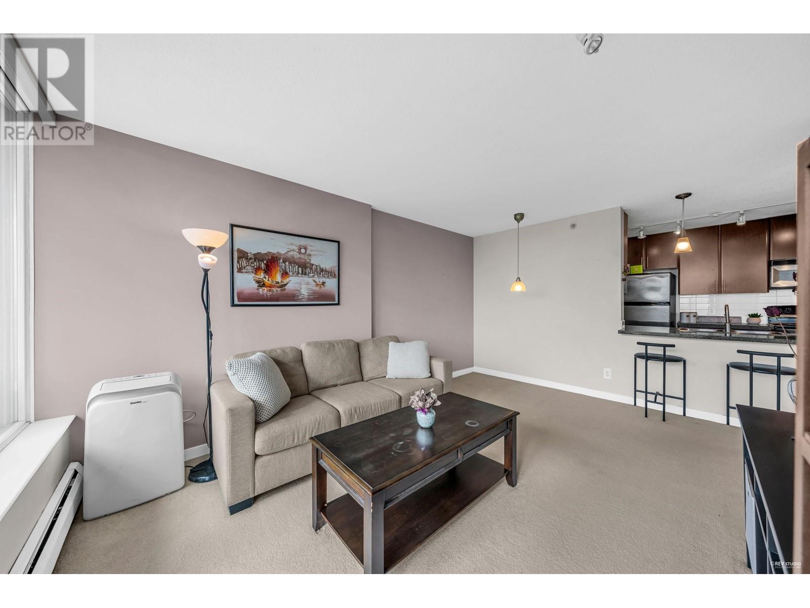 1709 58 Keefer Place, Vancouver, British Columbia  V6B 0B8 - Photo 3 - R2825918