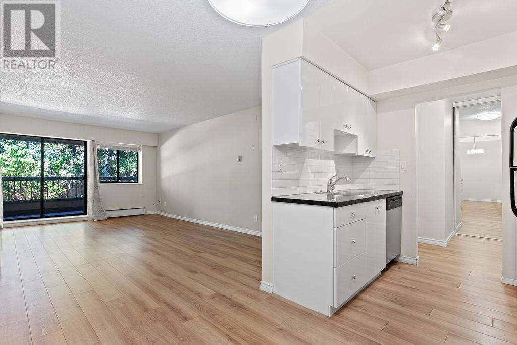 102 1825 W 8th Avenue, Vancouver, British Columbia  V6J 1V9 - Photo 11 - R2825919