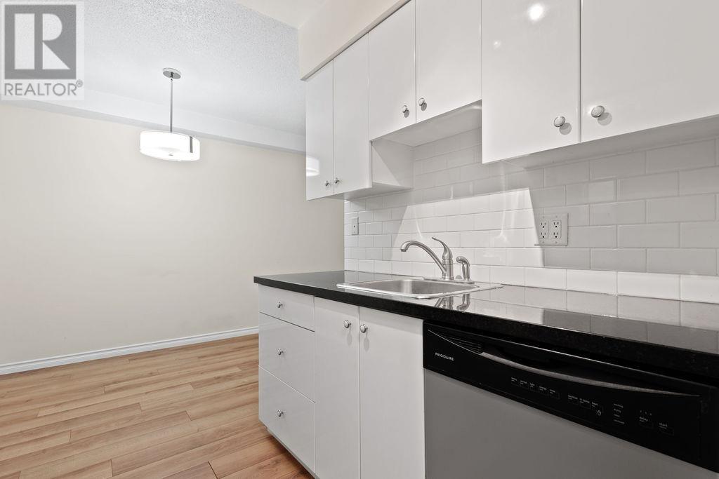 102 1825 W 8th Avenue, Vancouver, British Columbia  V6J 1V9 - Photo 8 - R2825919