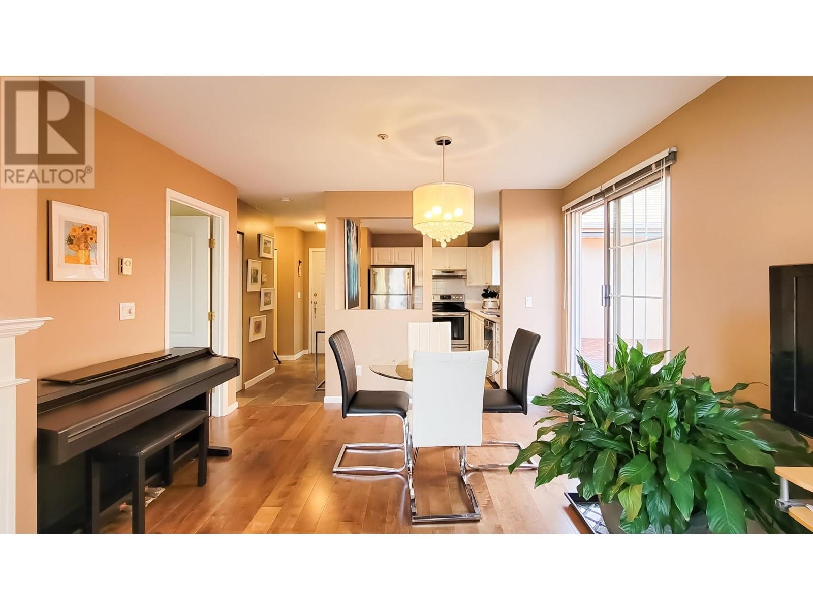 309 888 Gauthier Avenue, Coquitlam, British Columbia  V3K 6Y1 - Photo 8 - R2825933