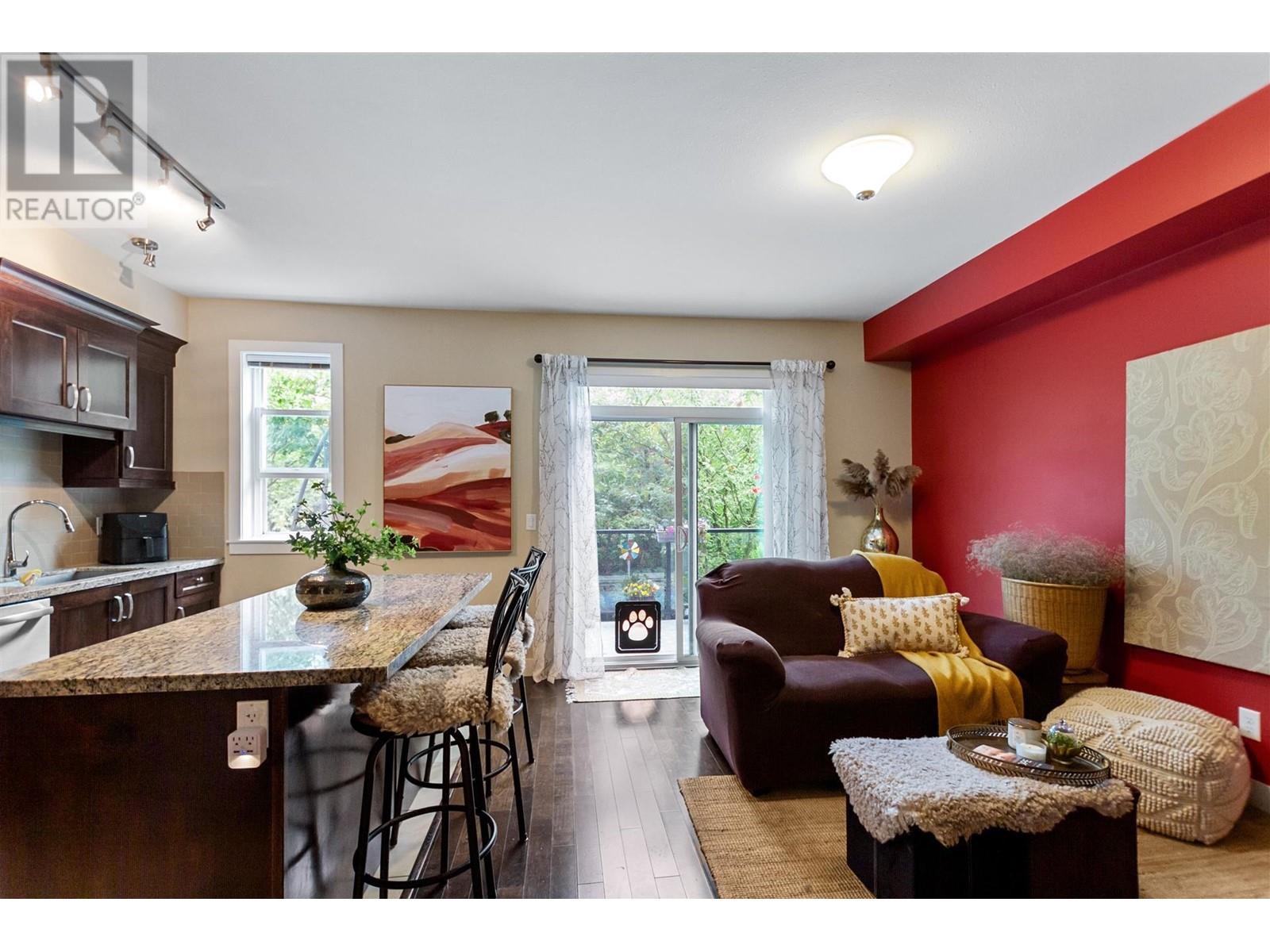 41 1299 Coast Meridian Road, Coquitlam, British Columbia  V3E 0H6 - Photo 2 - R2825940