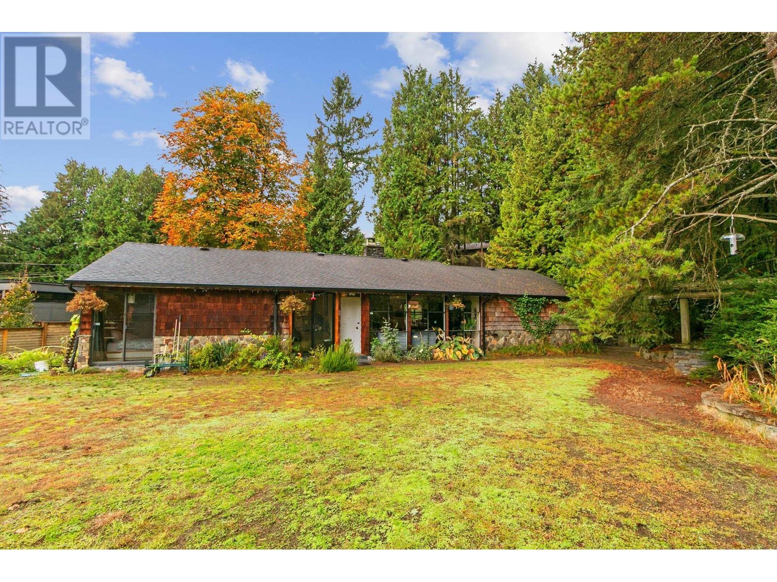 1415 E 18TH STREET, north vancouver, British Columbia